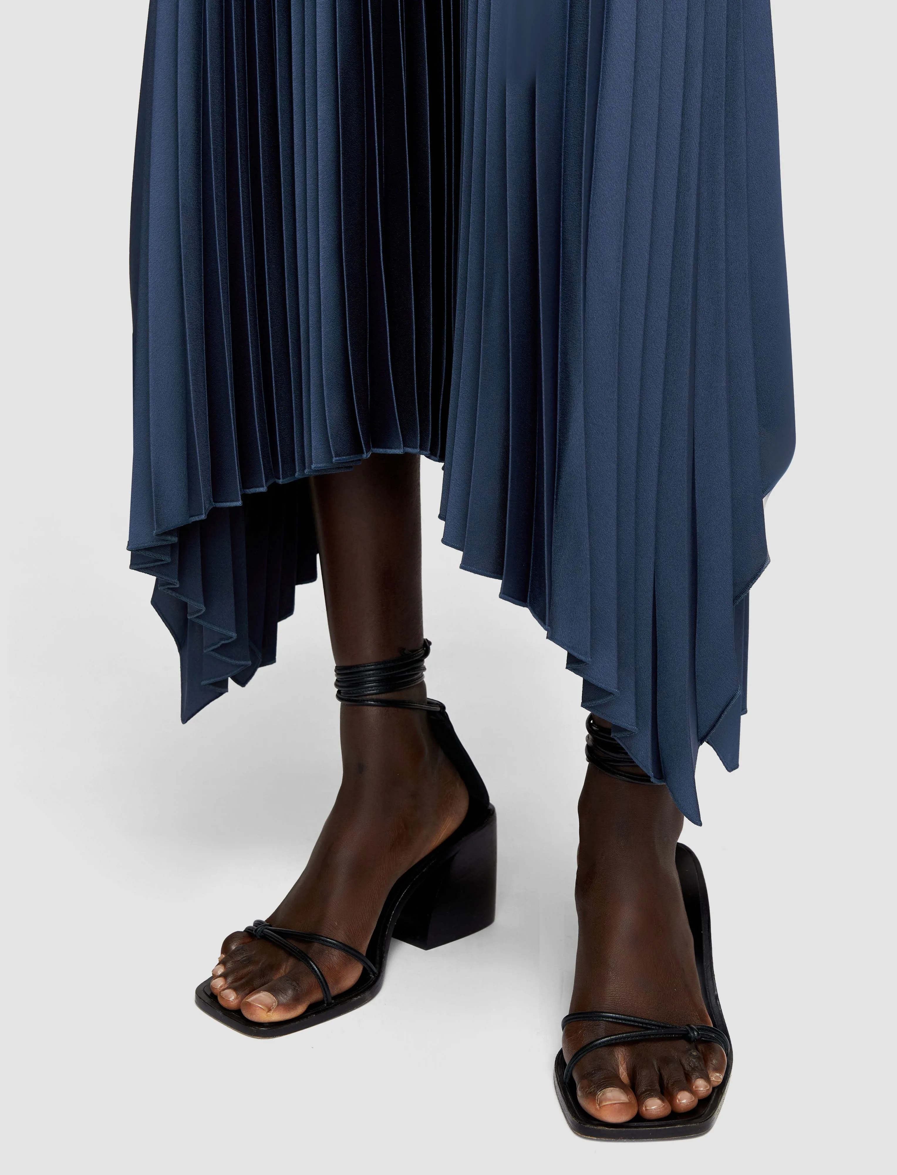 Smart Style Ade Knit Weave Pliss Skirt