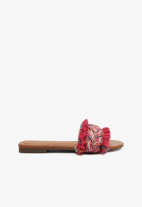 Adelia Flat Sandal Feather Light Modern Commuters Game Ready