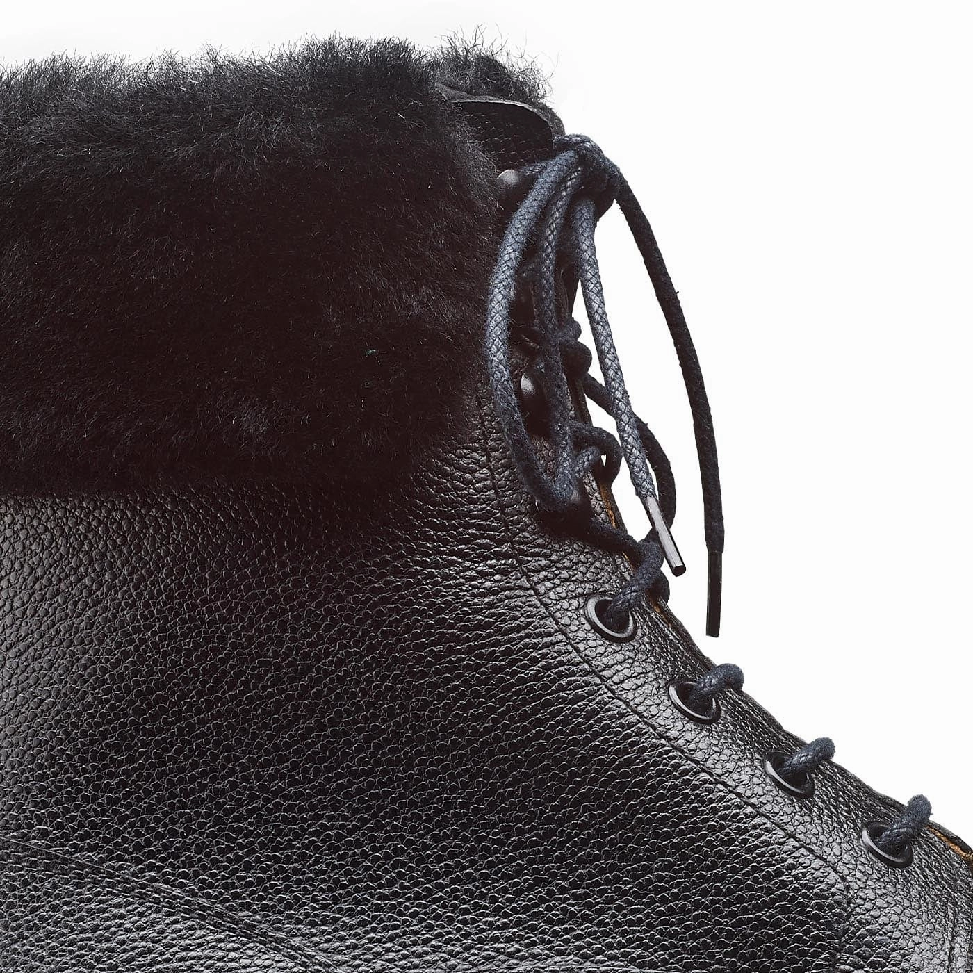 Ready For Adventure Comfortable ankle support Ailsa Black Pebble Grain