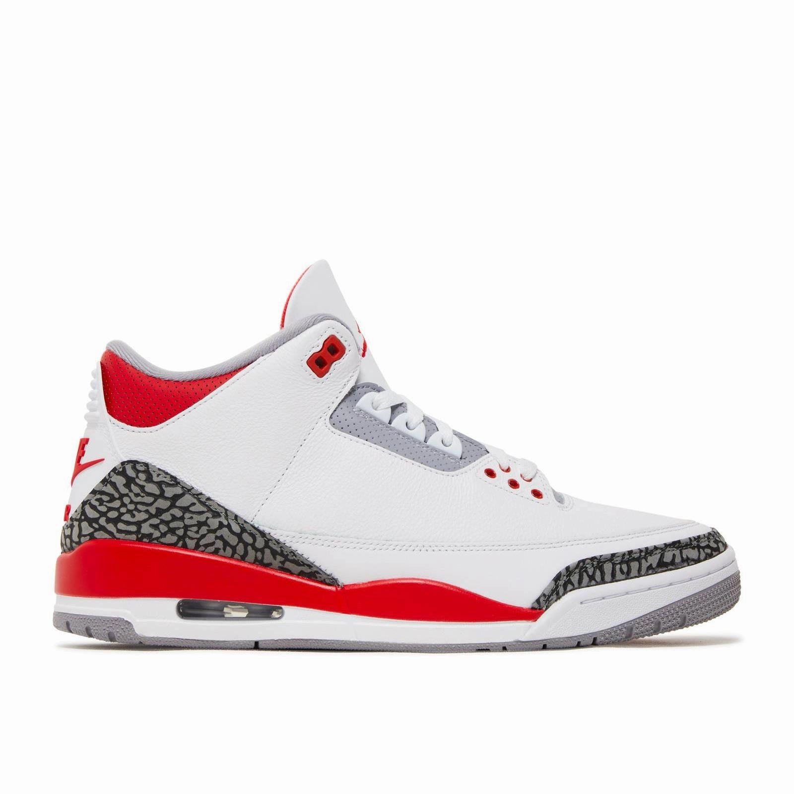 Dream Walk Air Jordan 3 Retro - Fire Red (2022) - Used