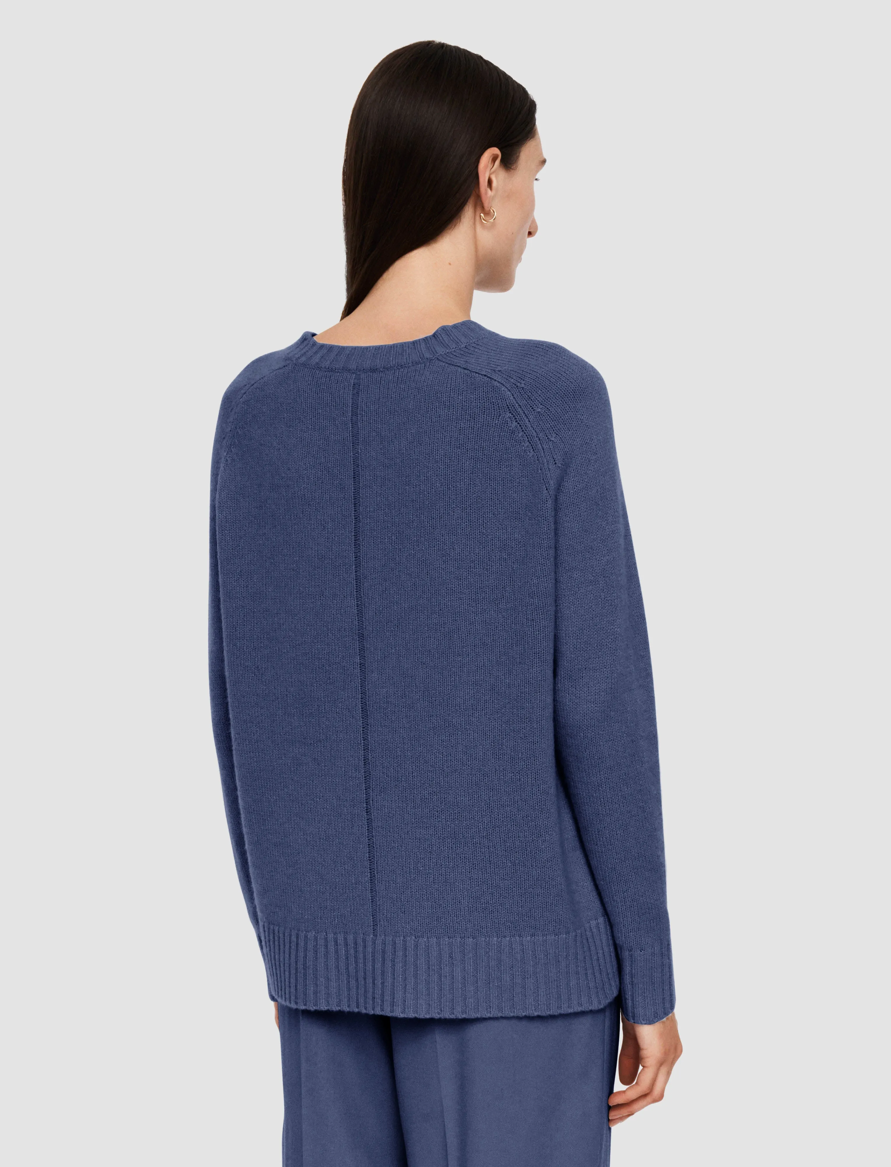 Open Cashmere Round Neck Jumper Chafe Free