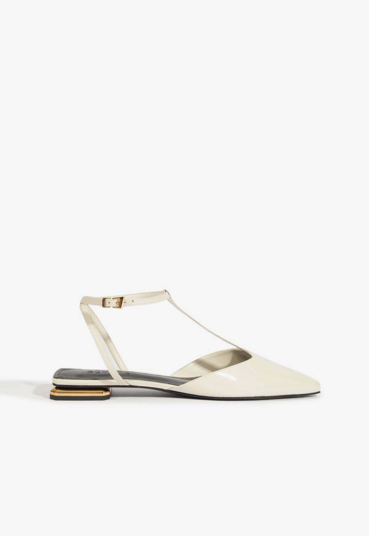 Stone Grip Allure T Patent Flat