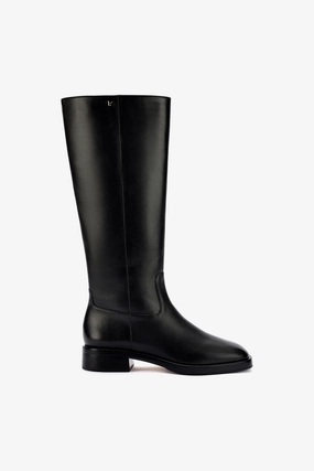 Anne Boot In Black Leather Sweat Resistant Urban Stroll