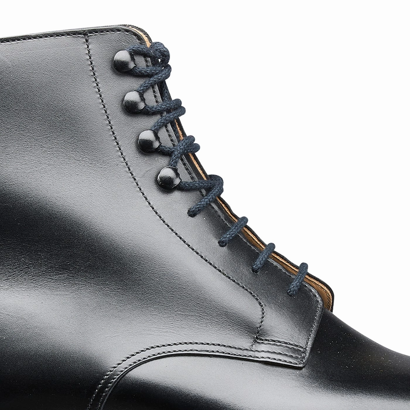 Argyll Black Wax Calf Leather Classic Chic