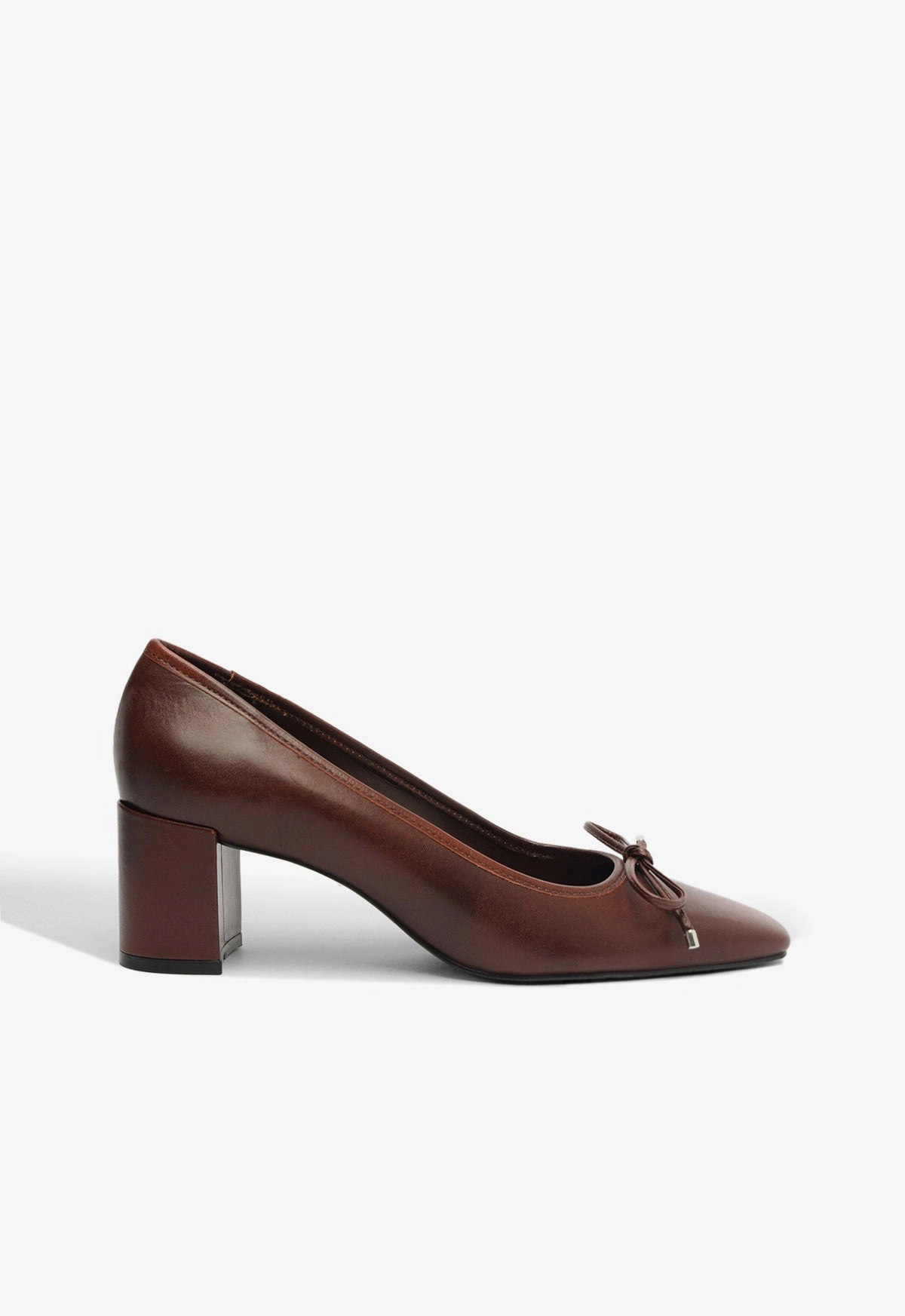 Firm Ground Arissa Block Leather Pump