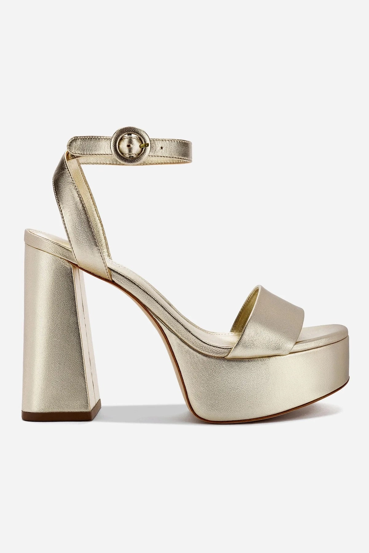 Fast Go Japan Neat Dolly Sandal In Gold Metallic Leather