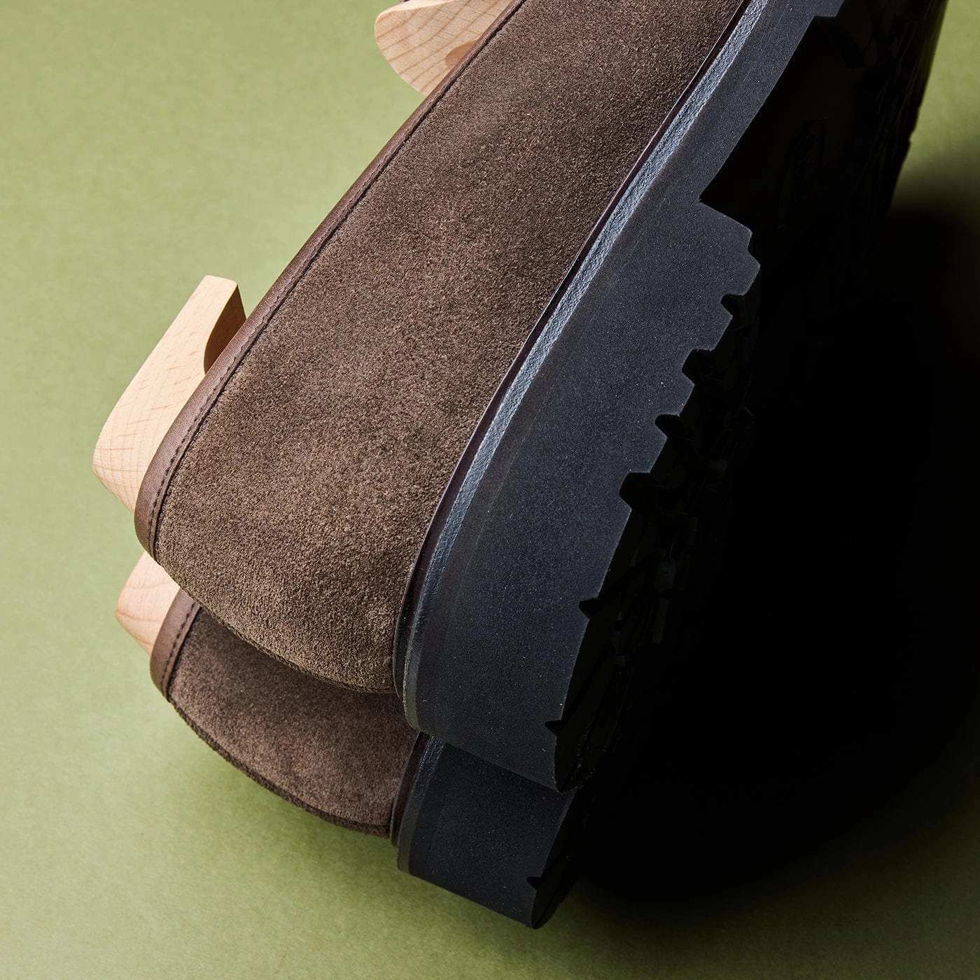 Boston 2 Slate Suede Trend Hot Moisture Wicking Fabric