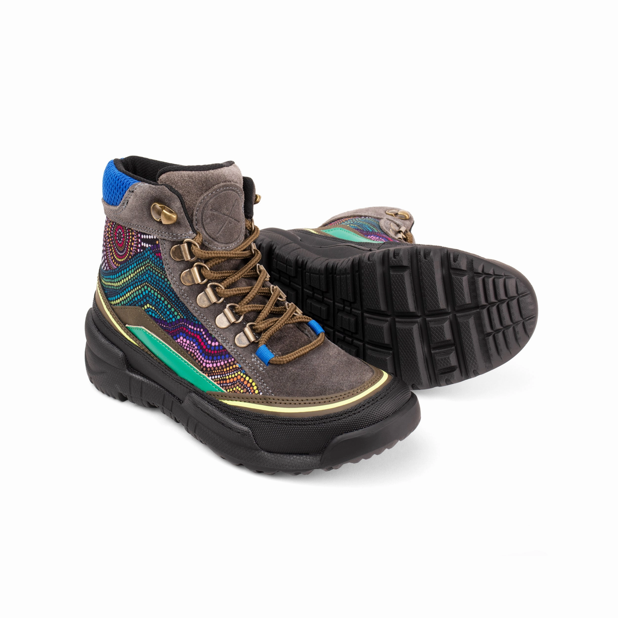 Quality Design Anti Puncture Design Brisbane Black Trekk Boot