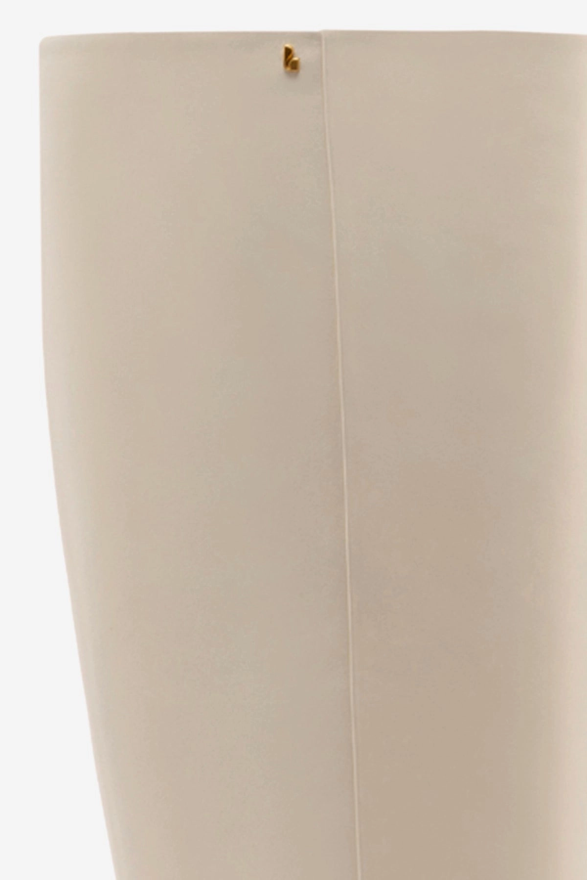 Kate Mid Boot In Ivory Leather Airy Design Story Glow