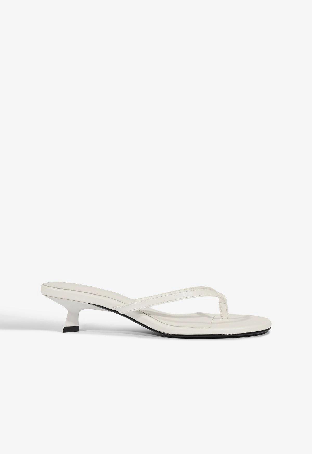 Mold resistant Fashionable Carolyn Sandal