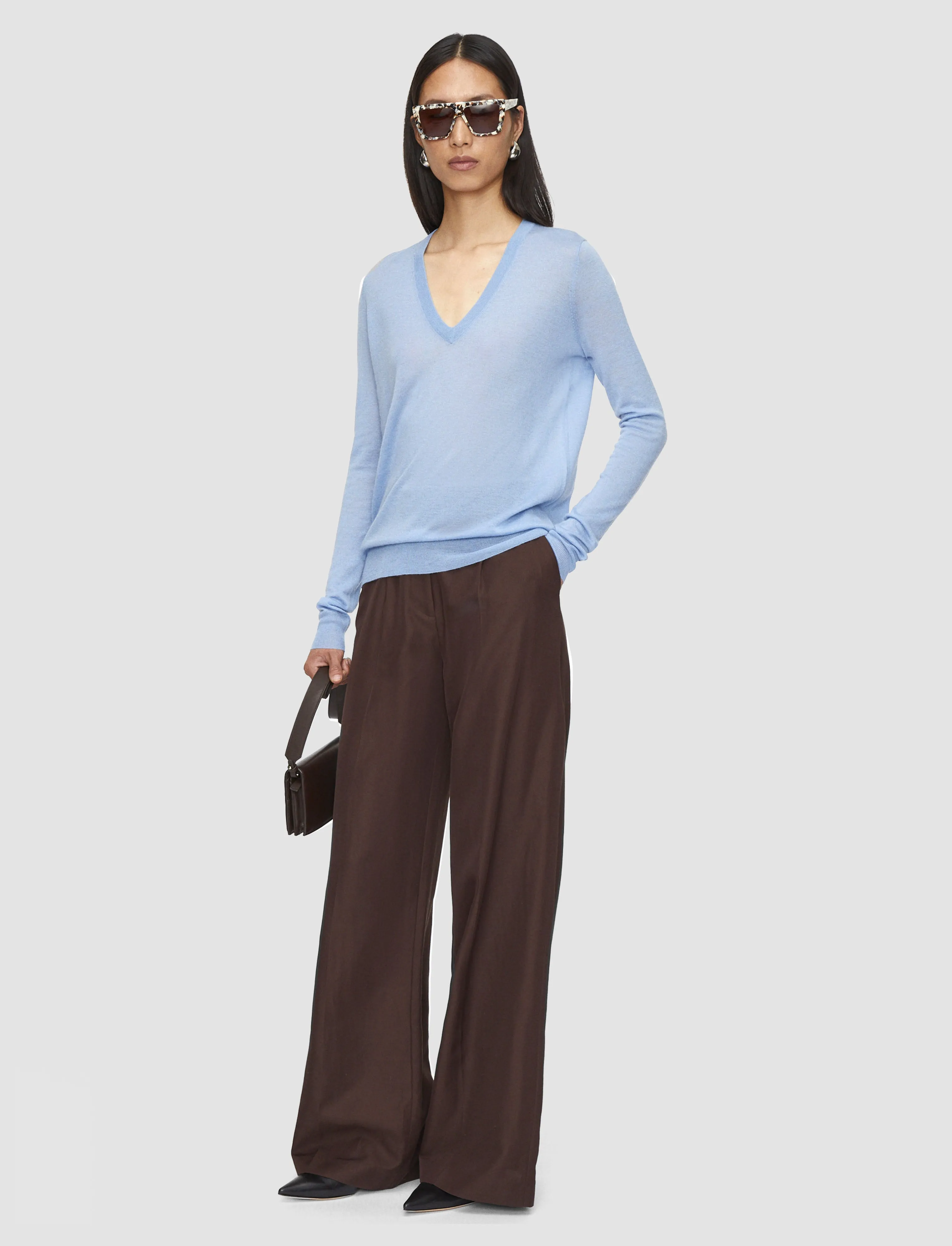 Cashair V Neck Jumper Minimal Vibe Cozy Design