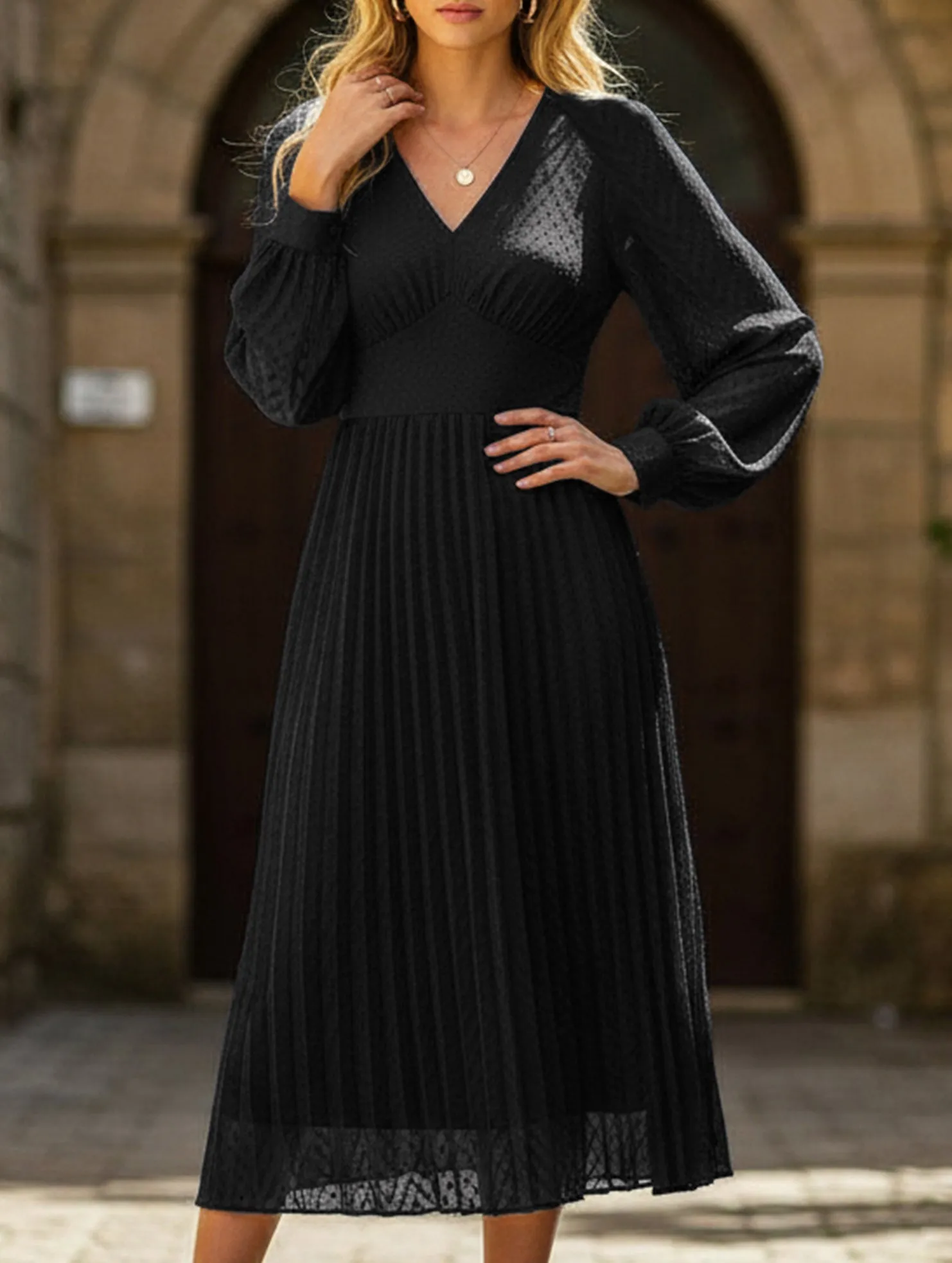 Long-sleeved pure color dress with high-end feel Relaxed Vibe Casual and Comfy