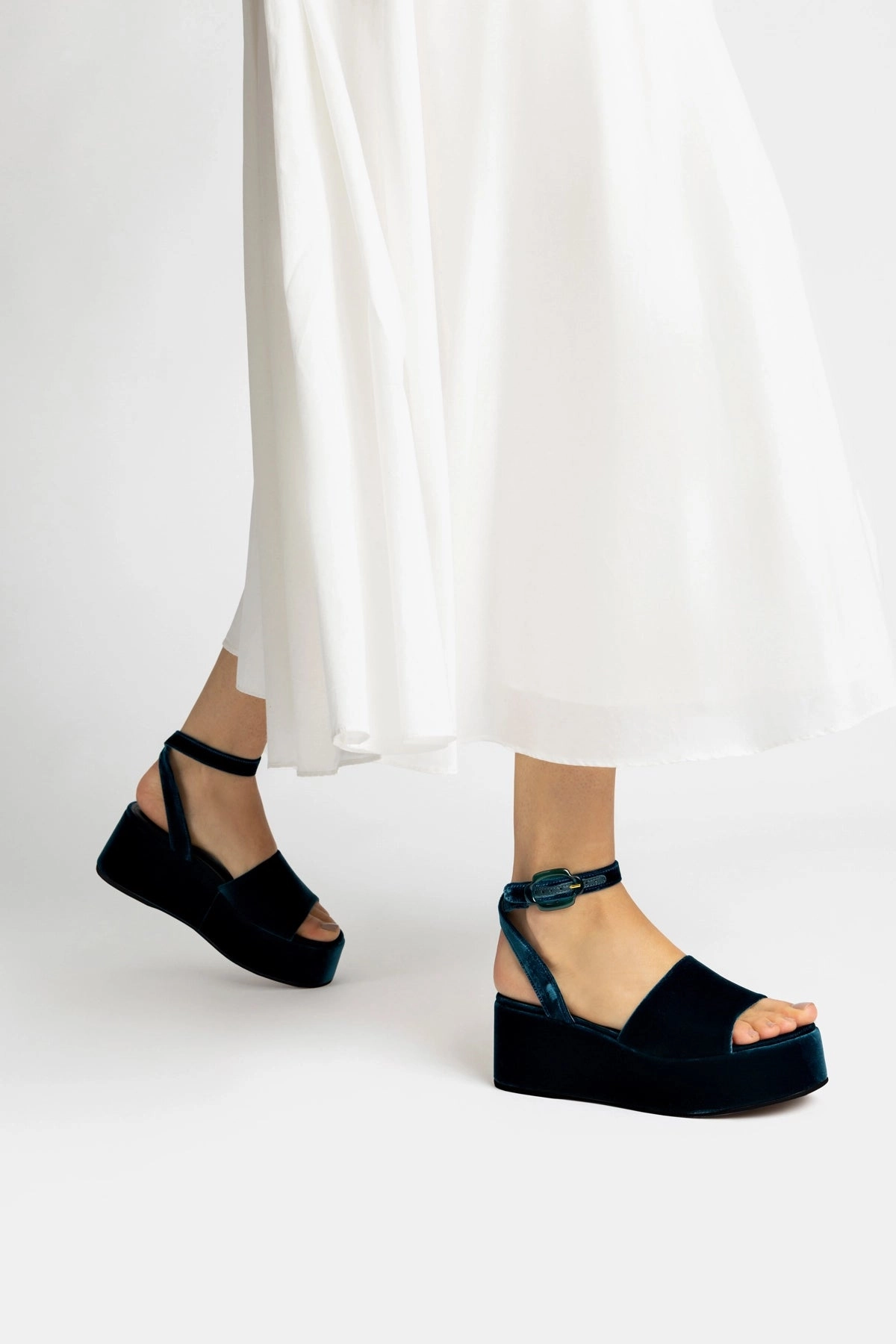 Smooth Soles Charli Flatform Sandal In Deepsea Velvet