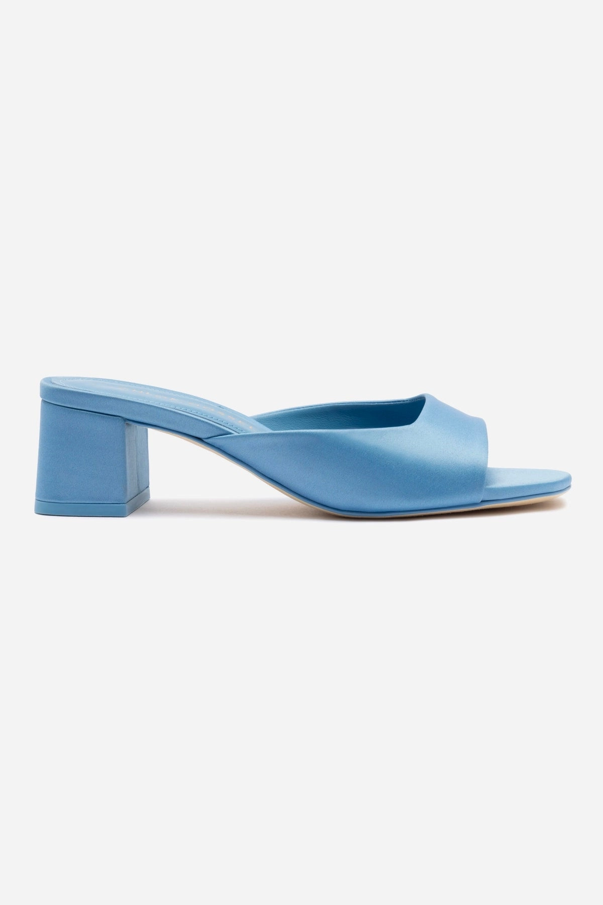 Chloe Gosselin by Larroud Anah Mule In Blue Satin Shock Absorption Midsole Street Run