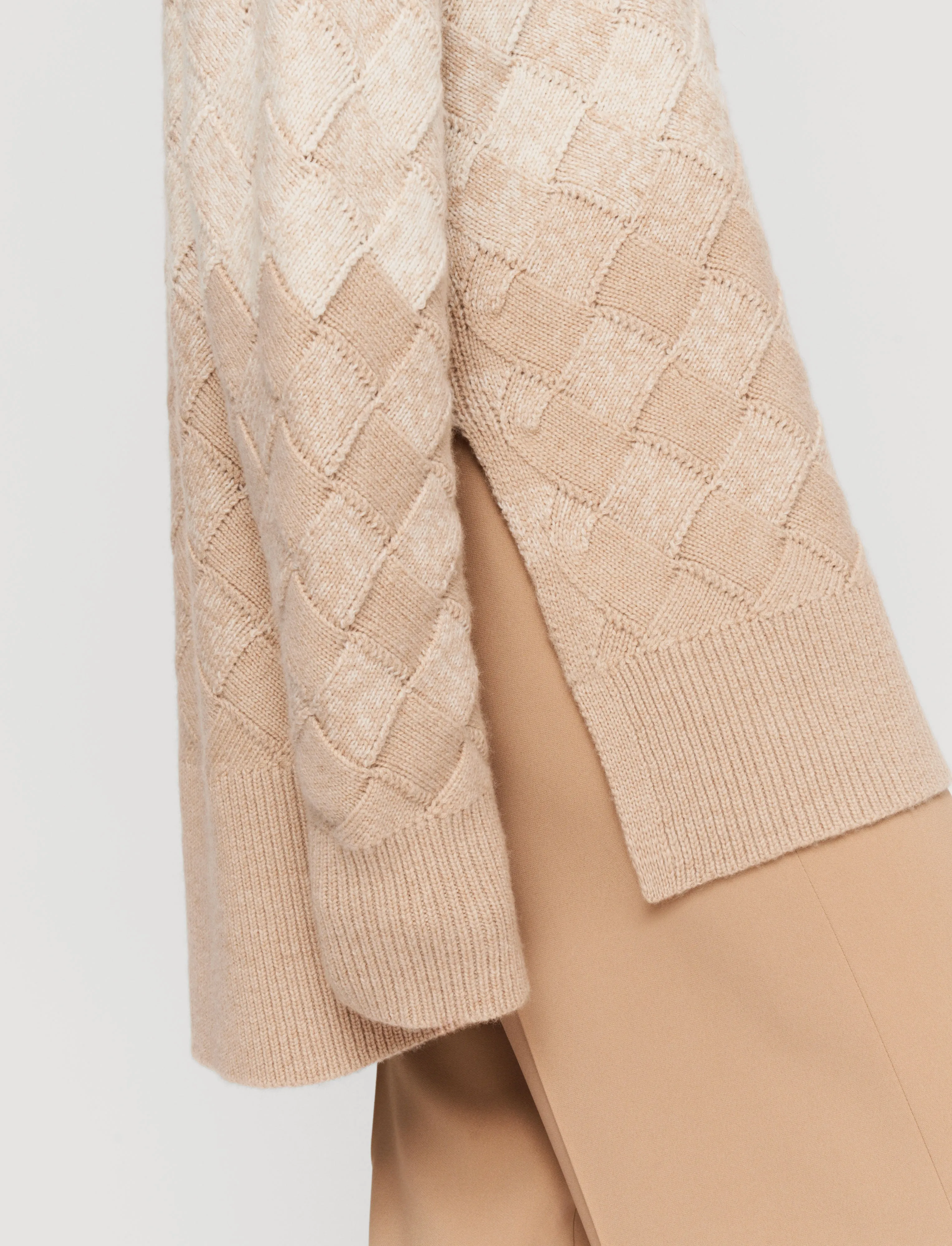 FourWay Stretch Fabric Weave Knit Round Neck Jumper