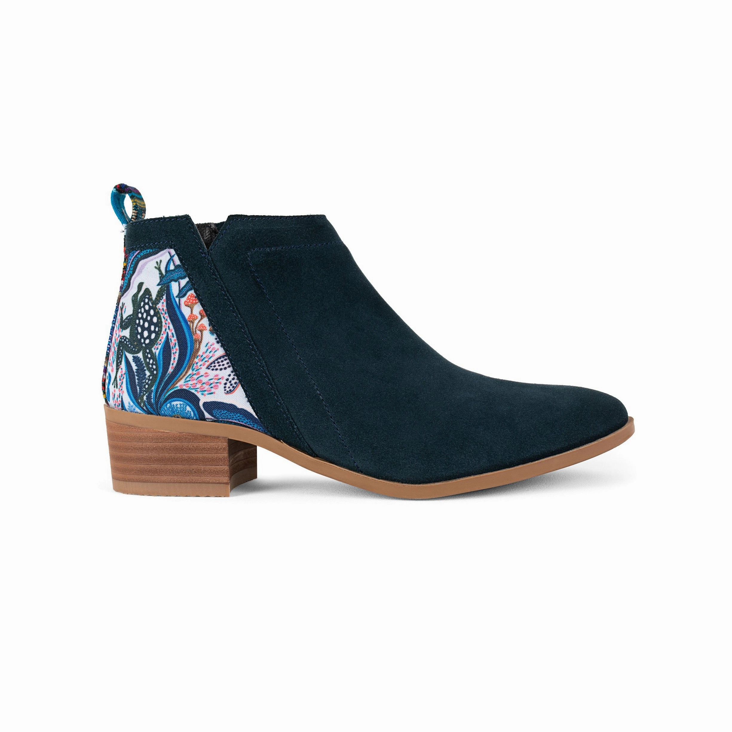 Grove Bootie Breathable Rural Traveler Secure Step