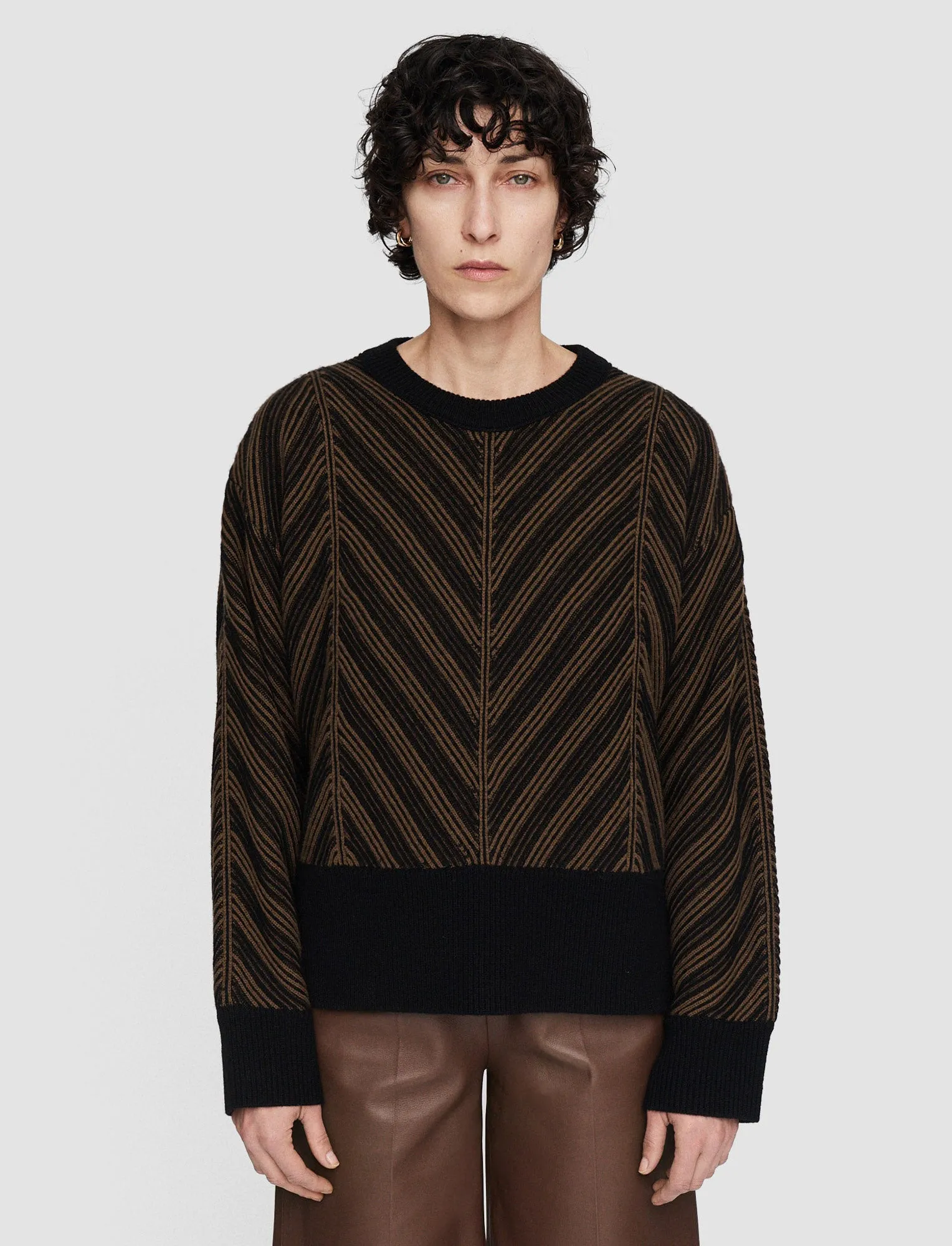 Chevron Ribbed Round Neck Jumper Ventilated Armhole Design