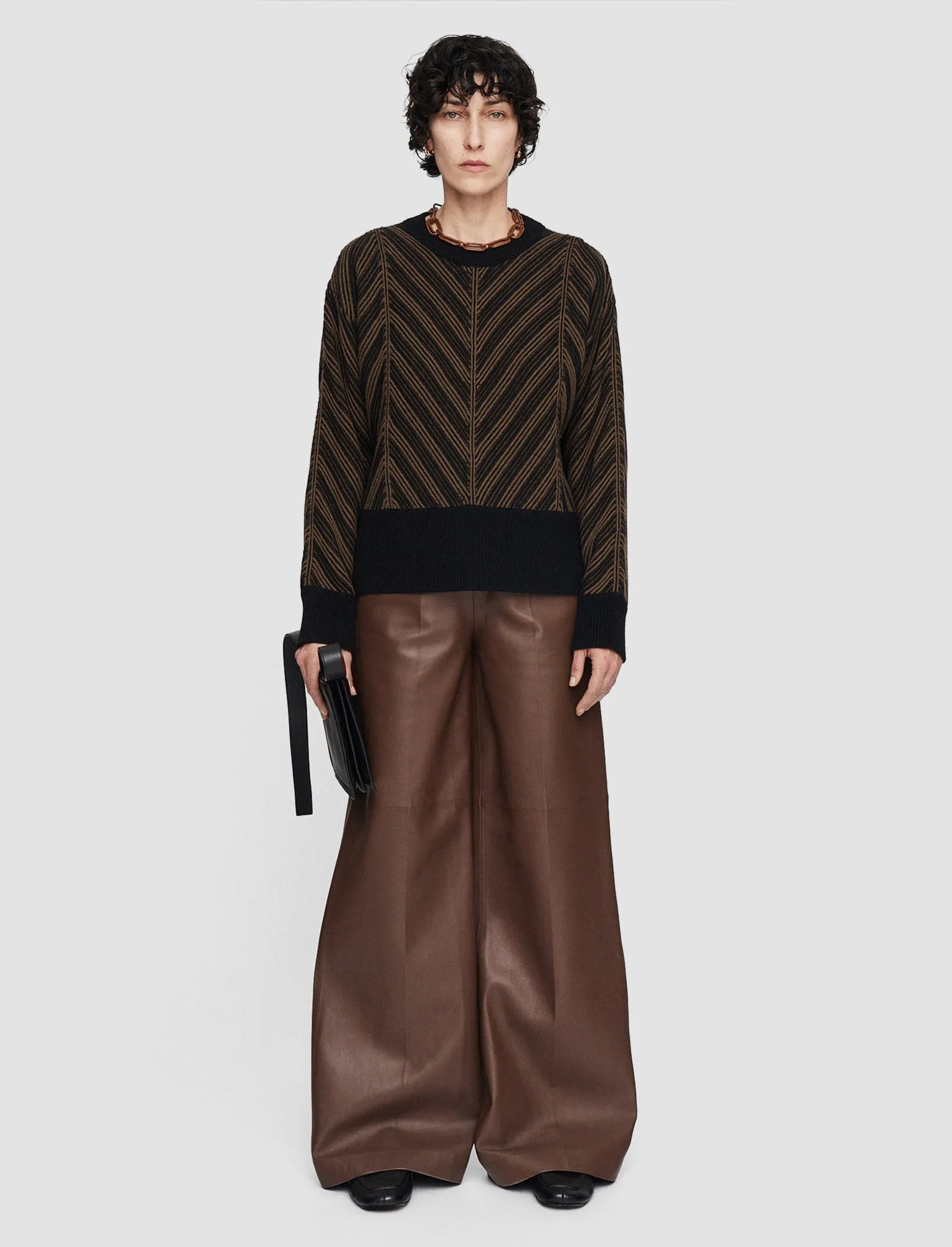 Reinforced Hems Year Round Chevron Ribbed Round Neck Jumper