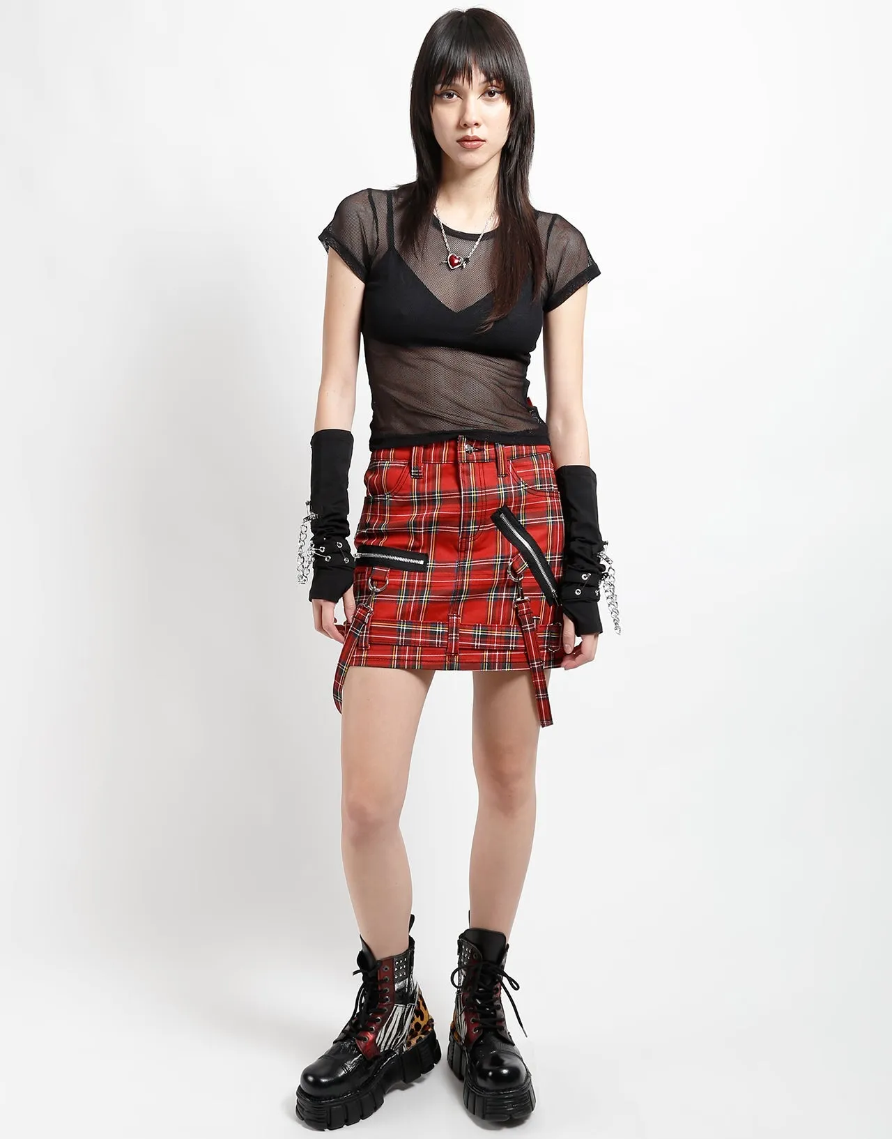 UVProtectiveLayer Relaxed Comfort Look BONDAGE SKIRT RED PLAID