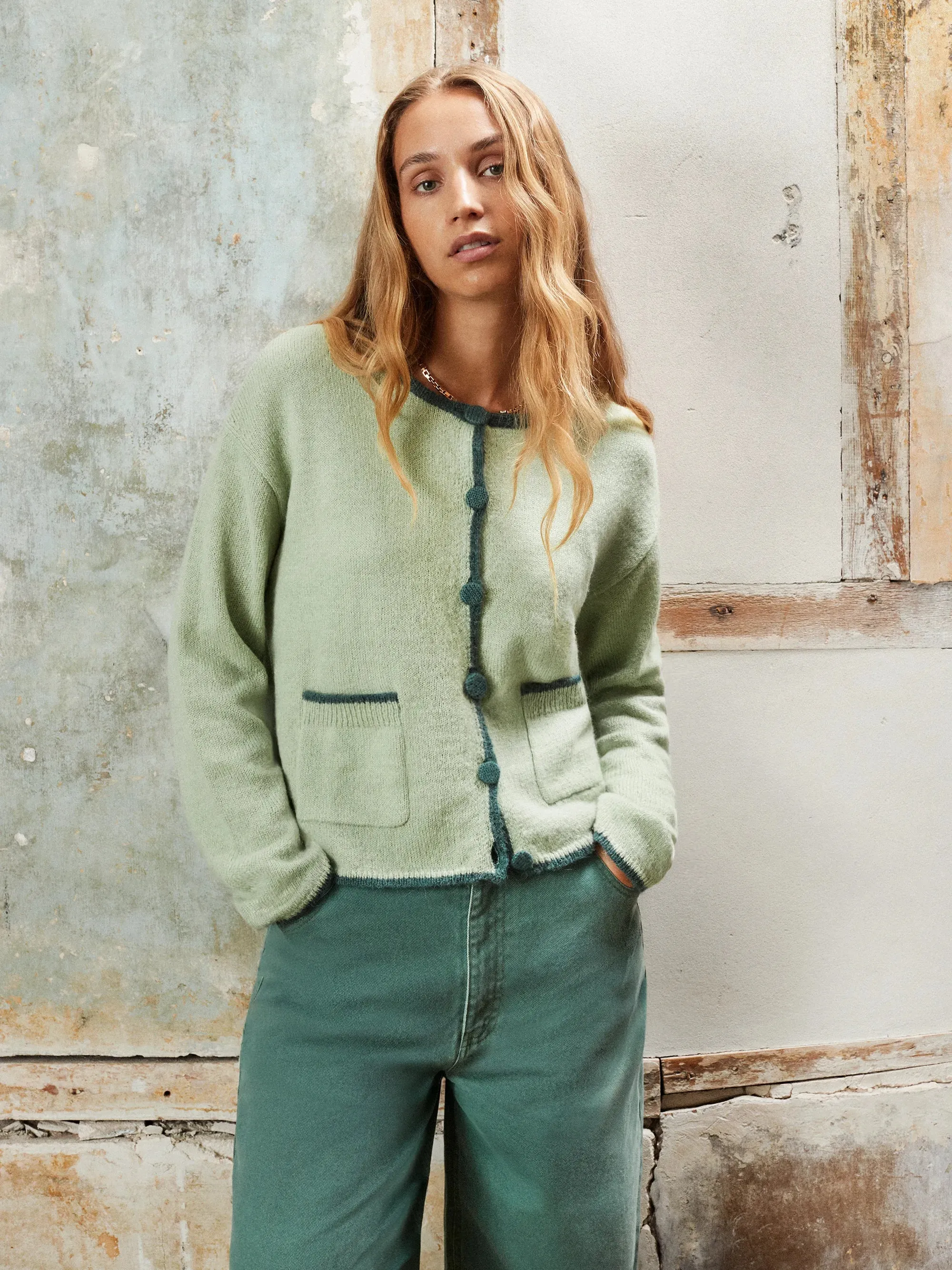 EcoCertified Material Contrast-Stitch Knit Cardigan with Wool and Alpaca