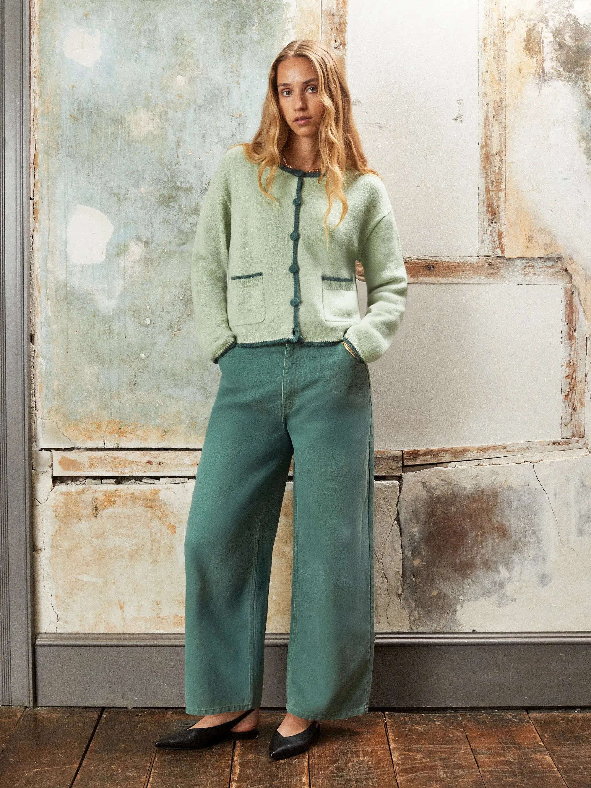 Recycled Polyester Fabric Lightweight Layering Option Contrast-Stitch Knit Cardigan with Wool and Alpaca