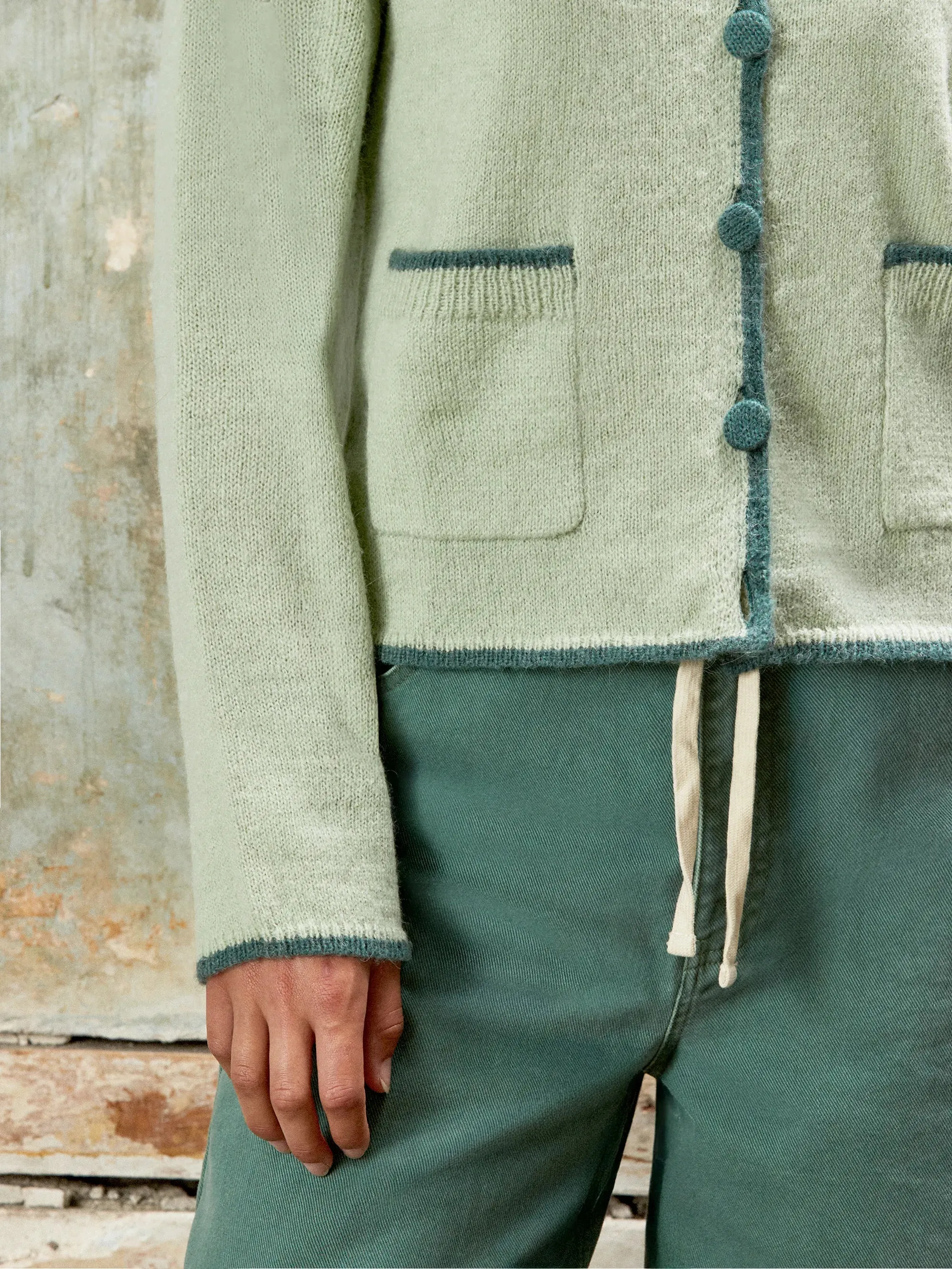 Contrast-Stitch Knit Cardigan with Wool and Alpaca Casual Long Sleeve