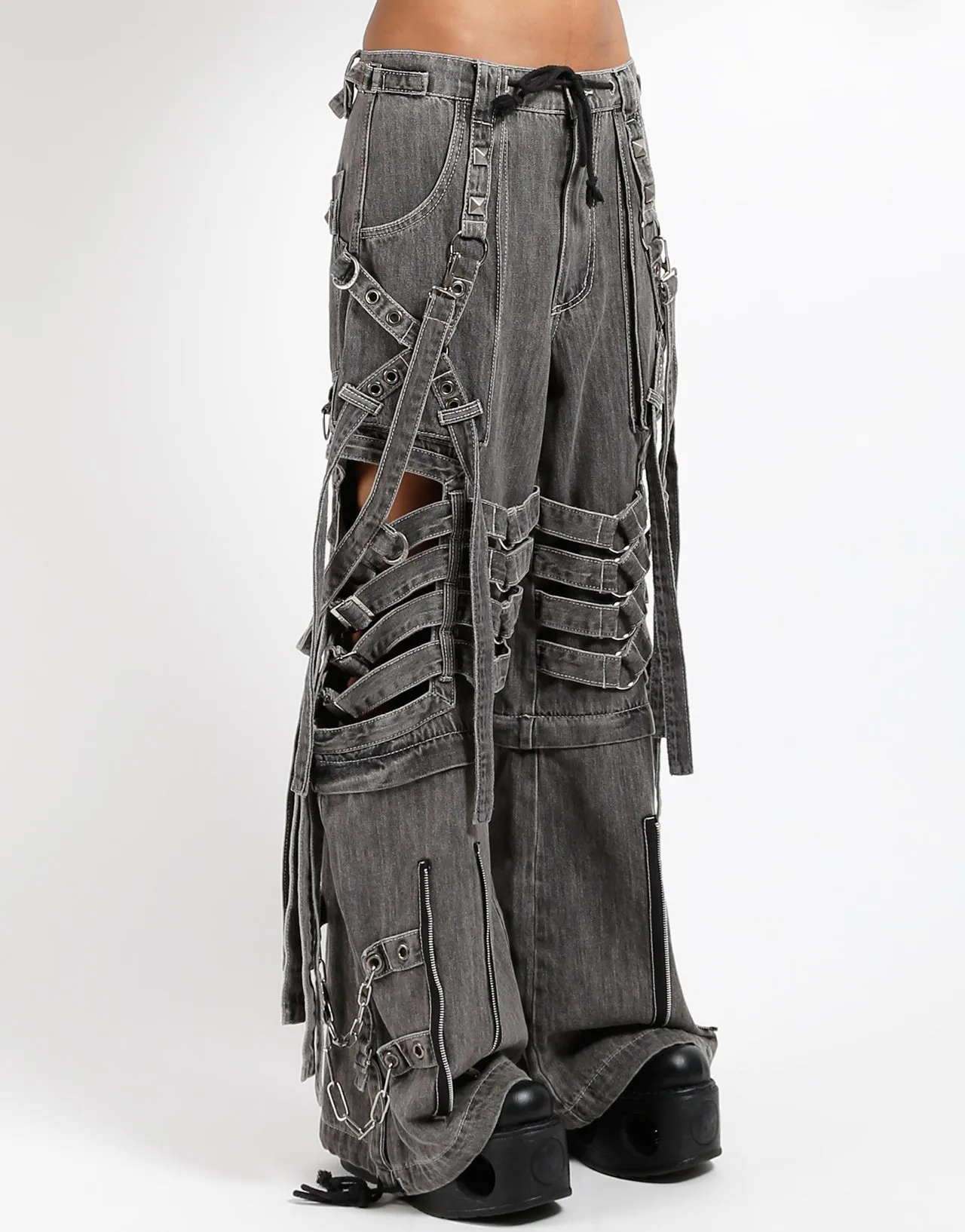 Flexible Layer Fit Ultra Soft Texture SUPER CUT OUT PANT BLACK DENIM