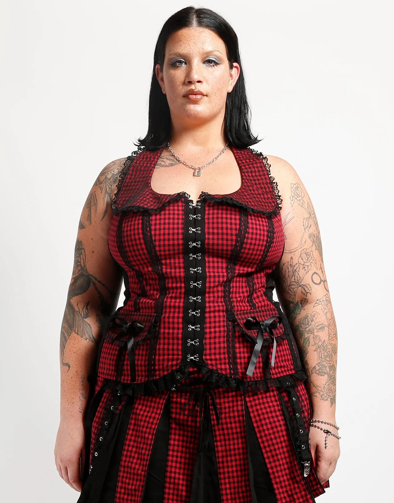 CURVE BO PEEP HALTER CORSET RED Fitted Design Comfy Layer