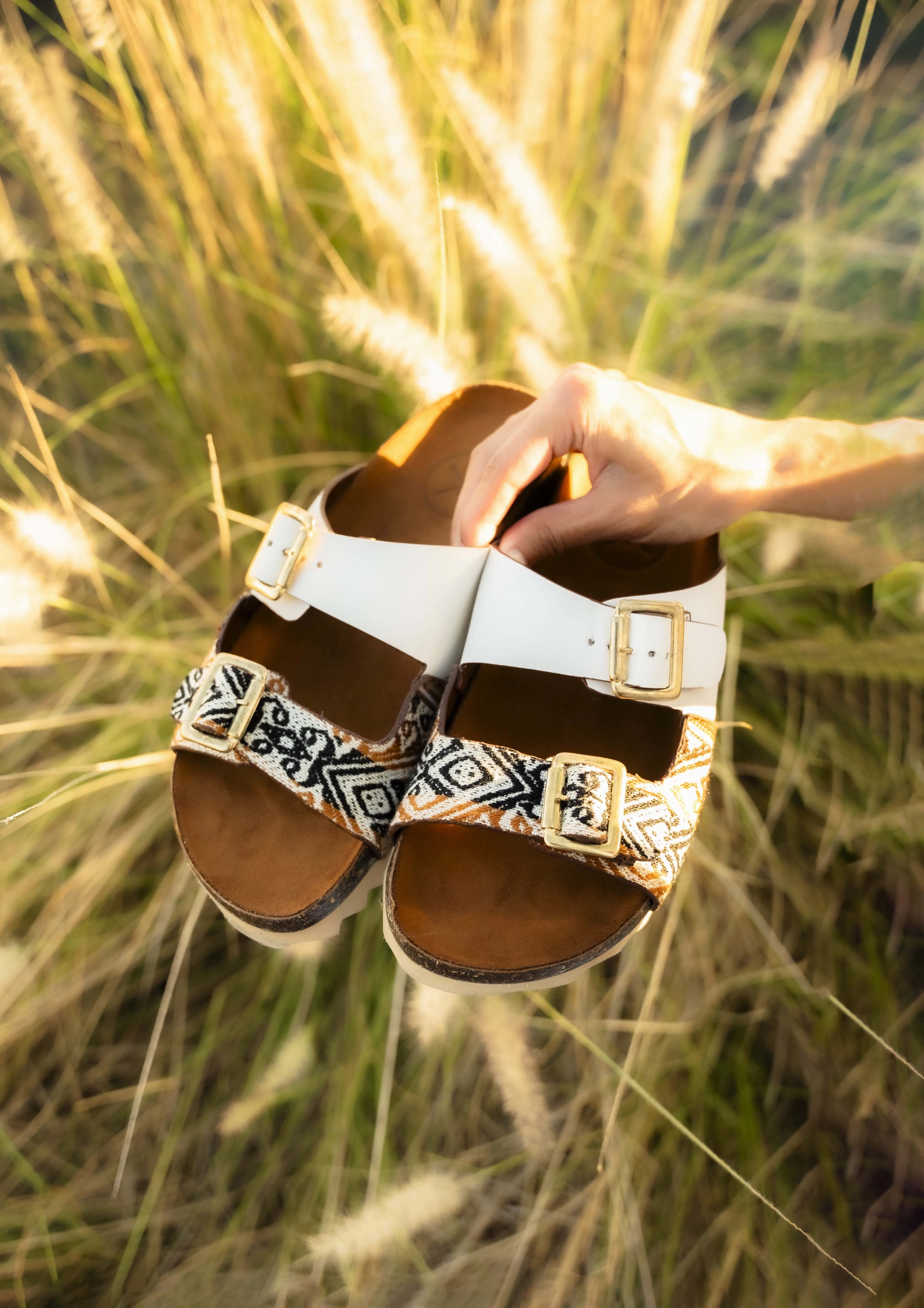 Casual Footwear for Every Day Desert Buckle Sandal