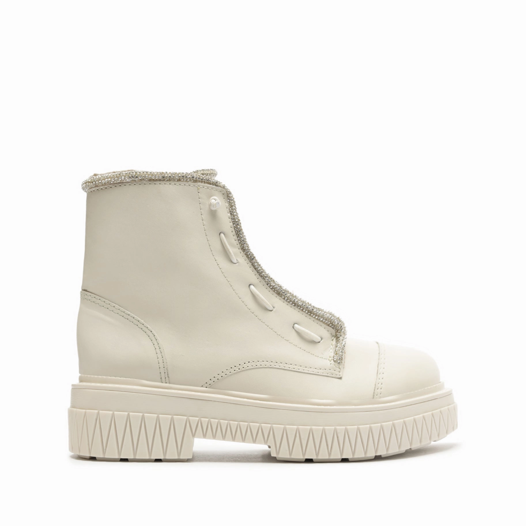 Amirah Bootie Hero Mode Breathable