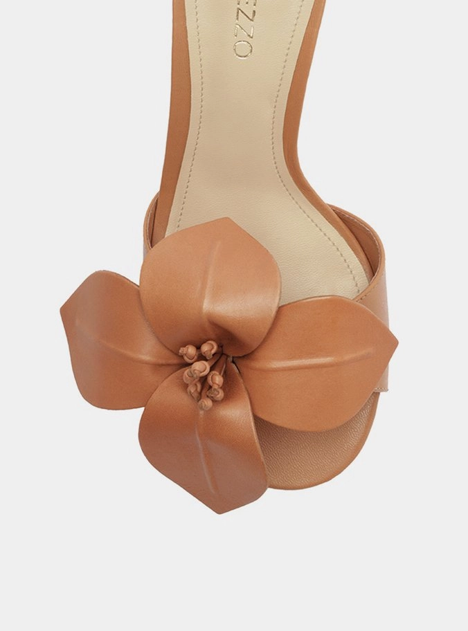 Trendy Velvet Rich Fiori  Leather Stiletto Sandal