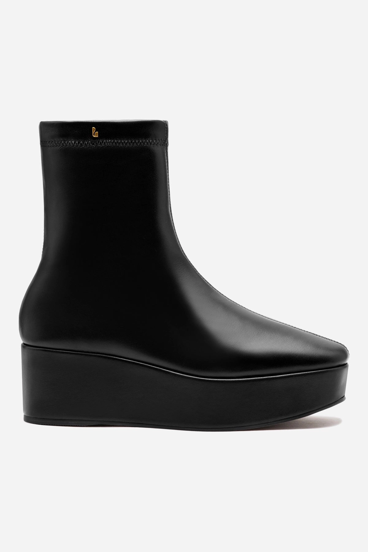 Dani Flatform Boot In Black Leather Active Day Neutral Alignment Design