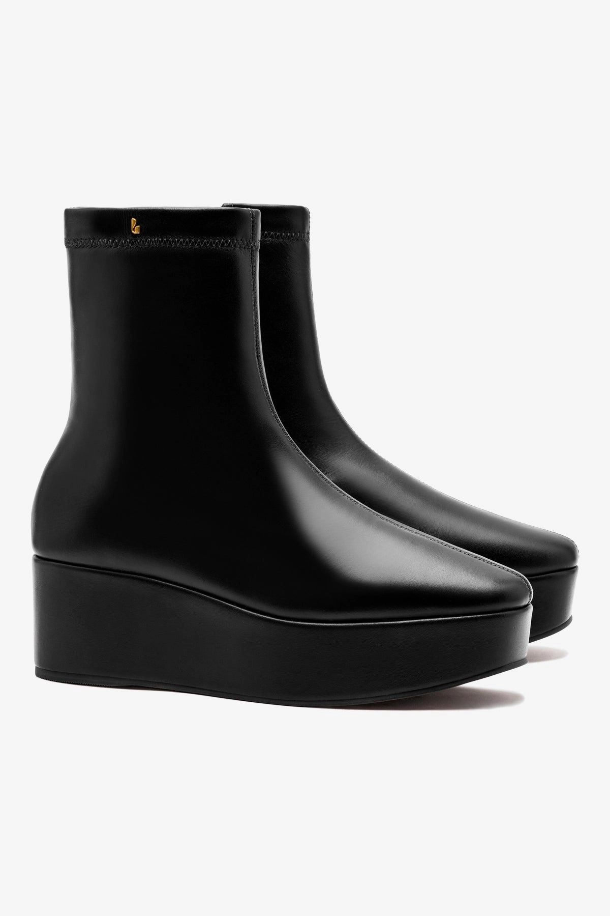 Moisture Wicking Fabric High Rebound Midsole Dani Flatform Boot In Black Leather