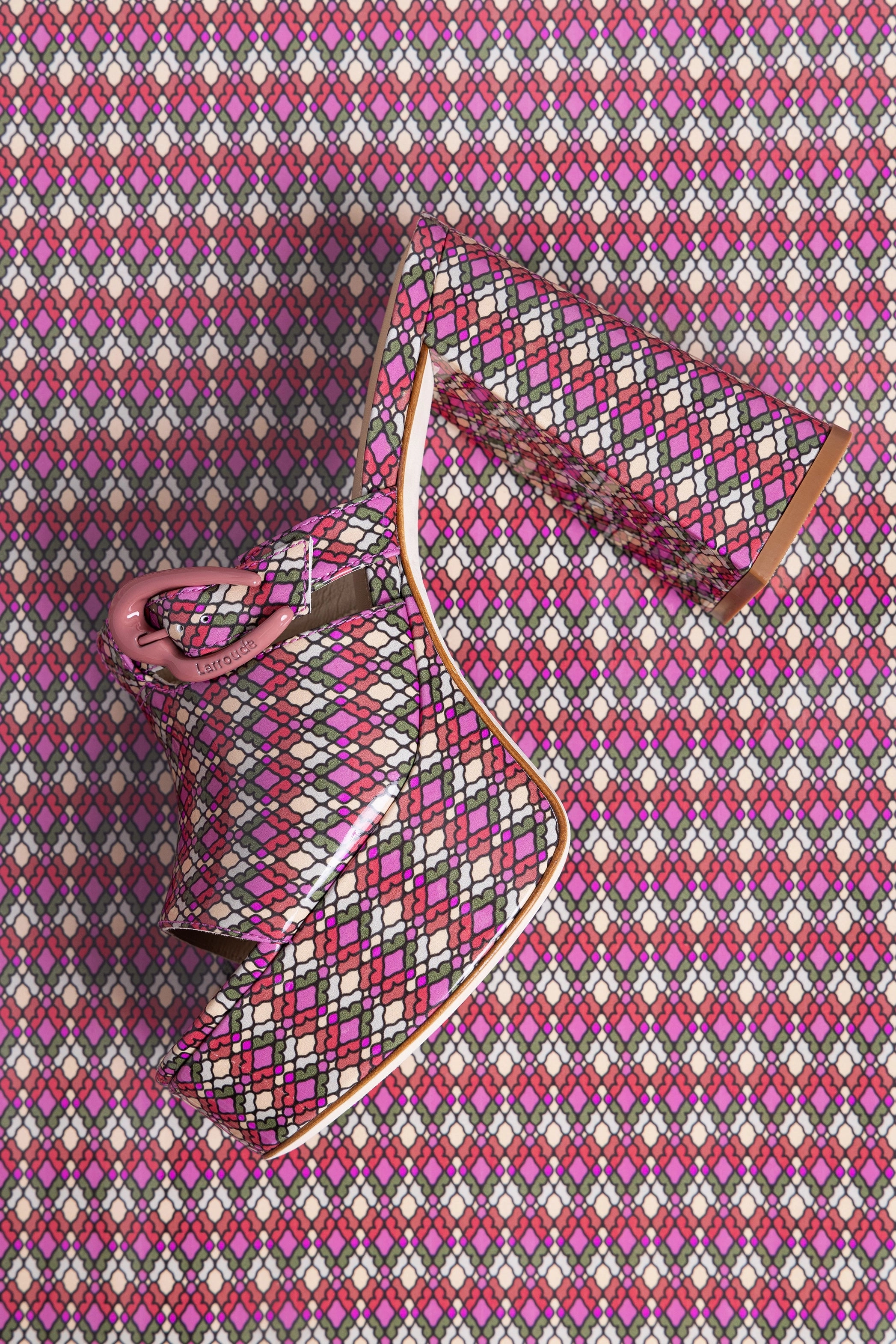 Mix Hue Dolly Verona Mule In Pink Vichy Patent Leather