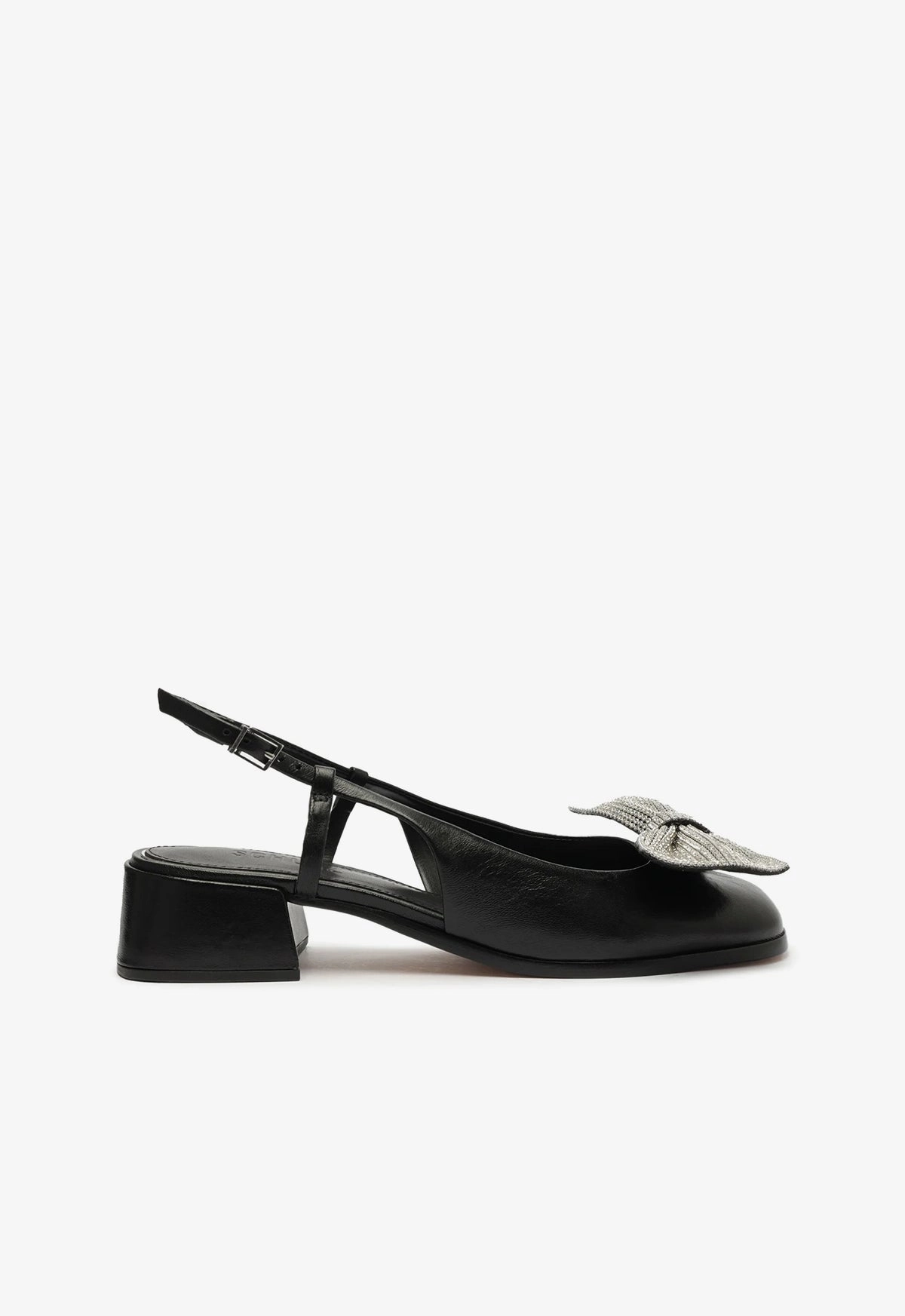 Reinforced toe cap Dorothy Bow Leather Pump