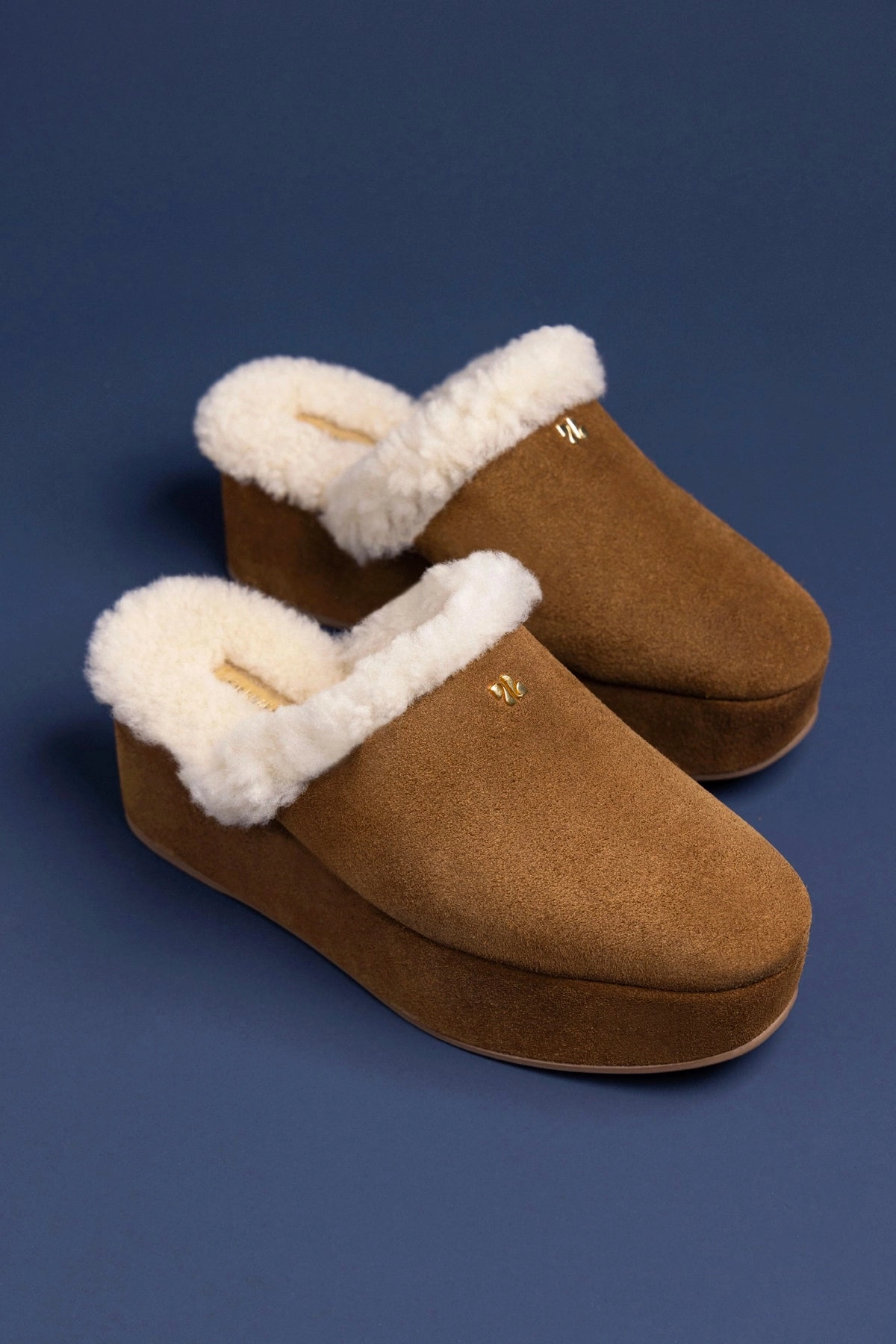 Dani Flatform Mule In Russet Suede Non Weighted Movement Padded Comfort Cold Weather