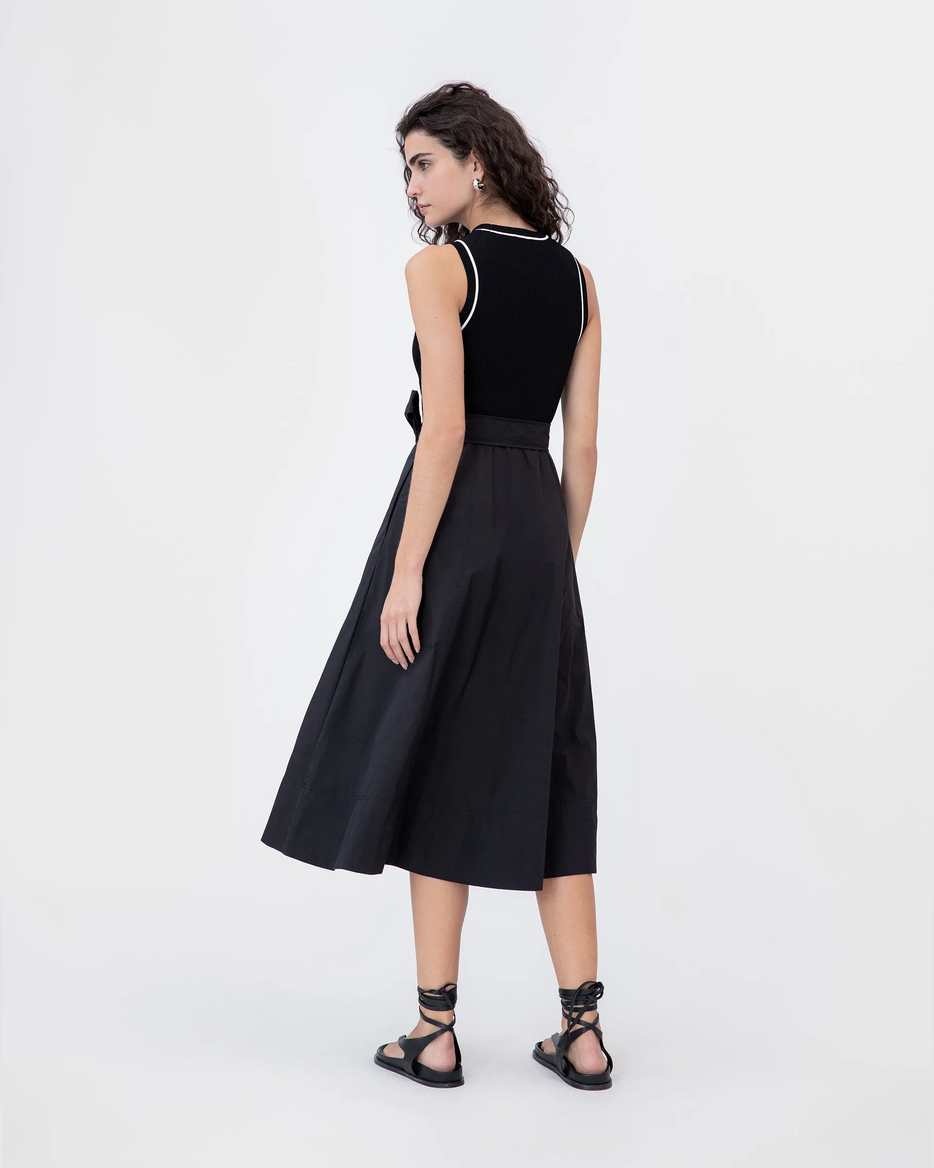 Devon Dress Hypoallergenic Fibers