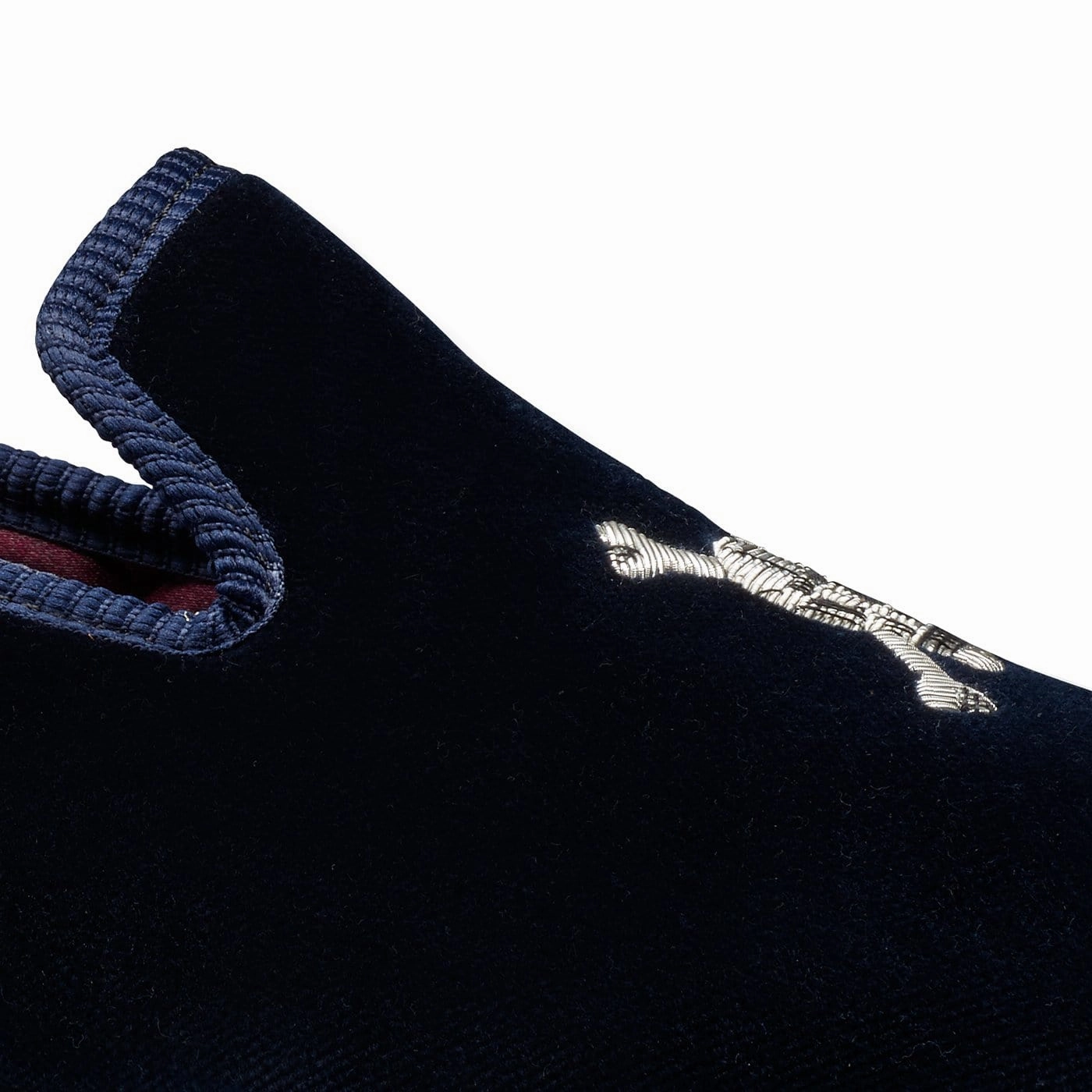 Skull & Crossbones Navy Velvet UV resistant Compression Molded Base