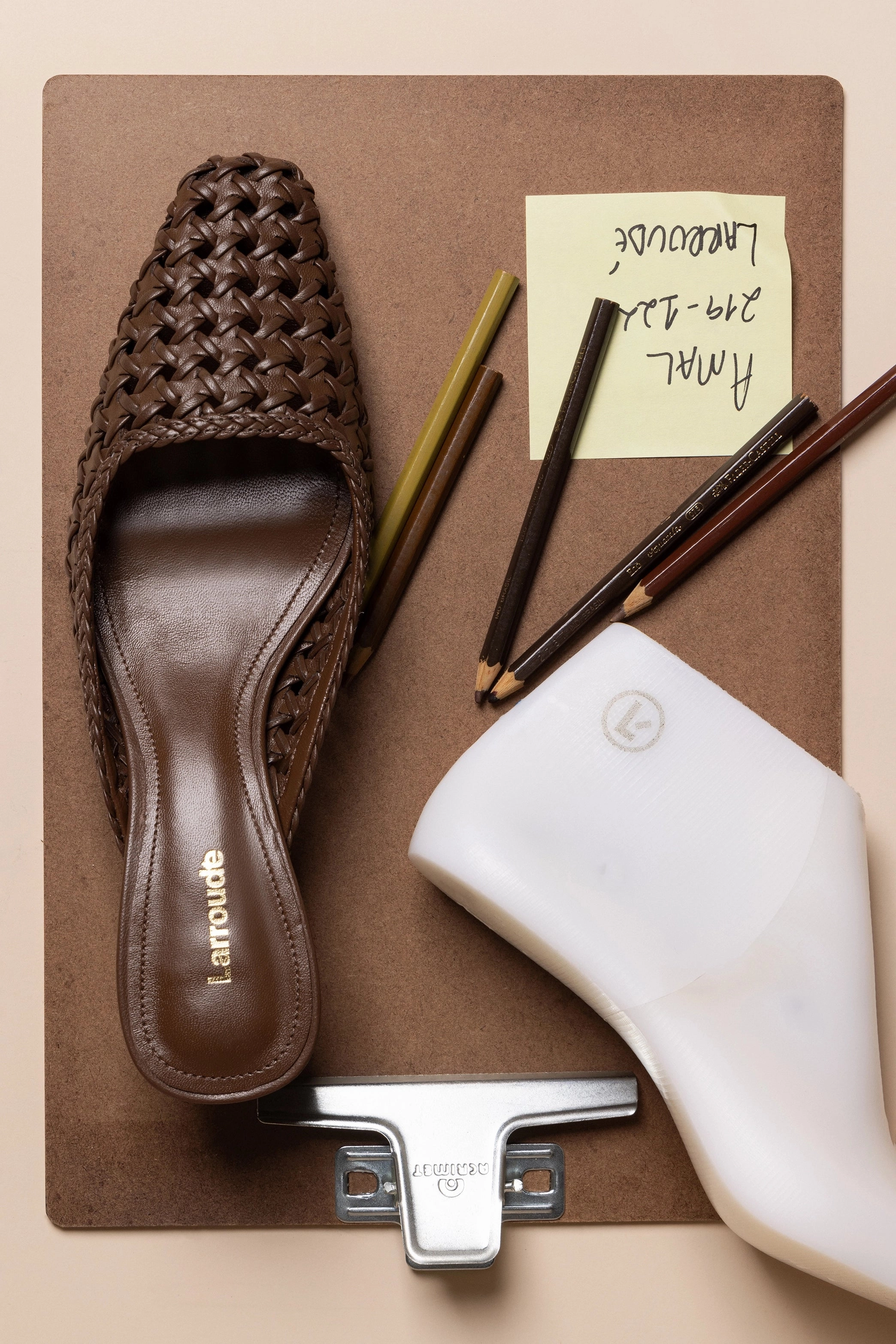 Magic Mood Non Weighted Movement Amal Macrame Mule In Burnt Umber Leather