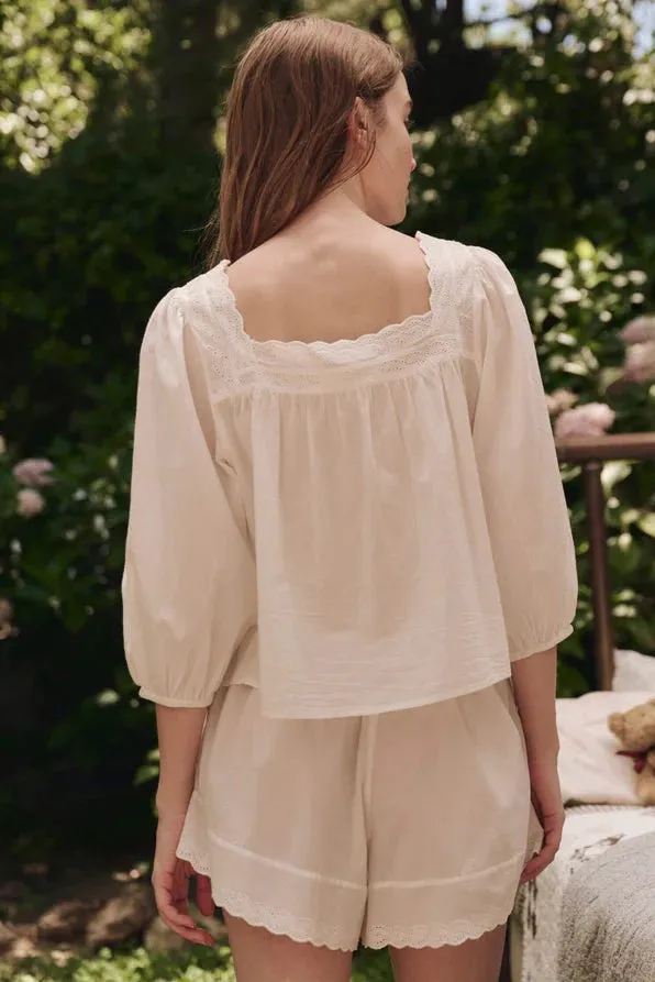 Durable Binding The Eyelet Tap Short