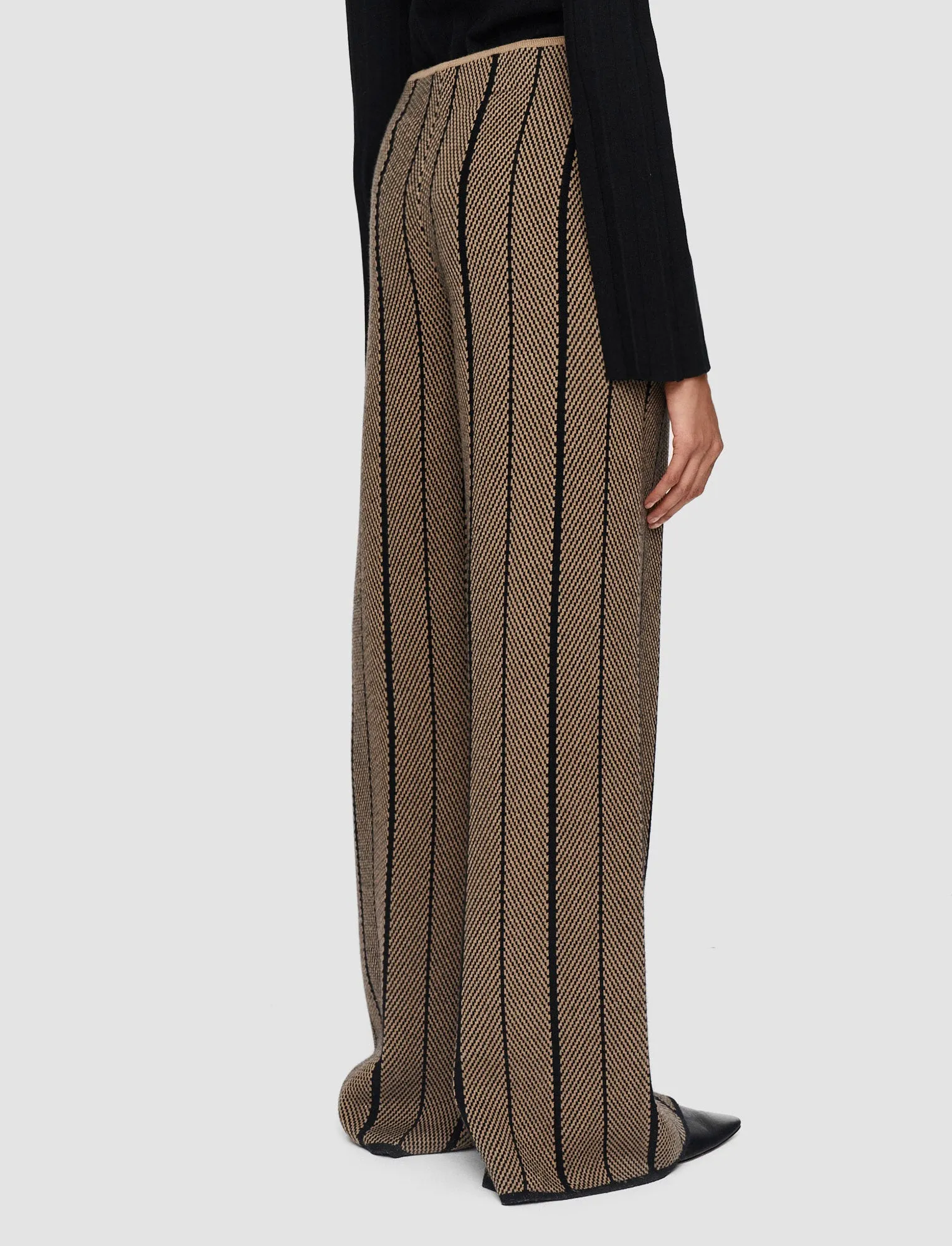 Compressed Stitch Chevron Jacquard Knitted Trousers
