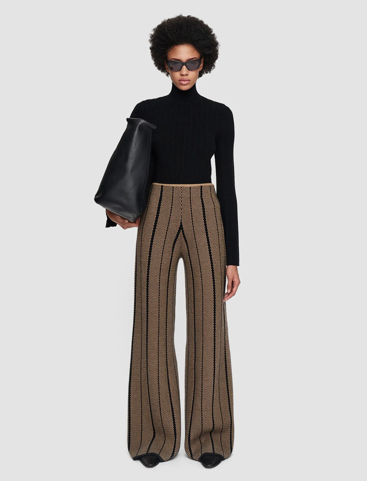 Off Duty Look Chevron Jacquard Knitted Trousers