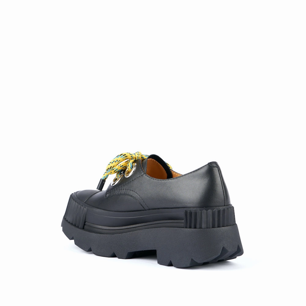 ESKER ERA BLACK Sustainable Leather