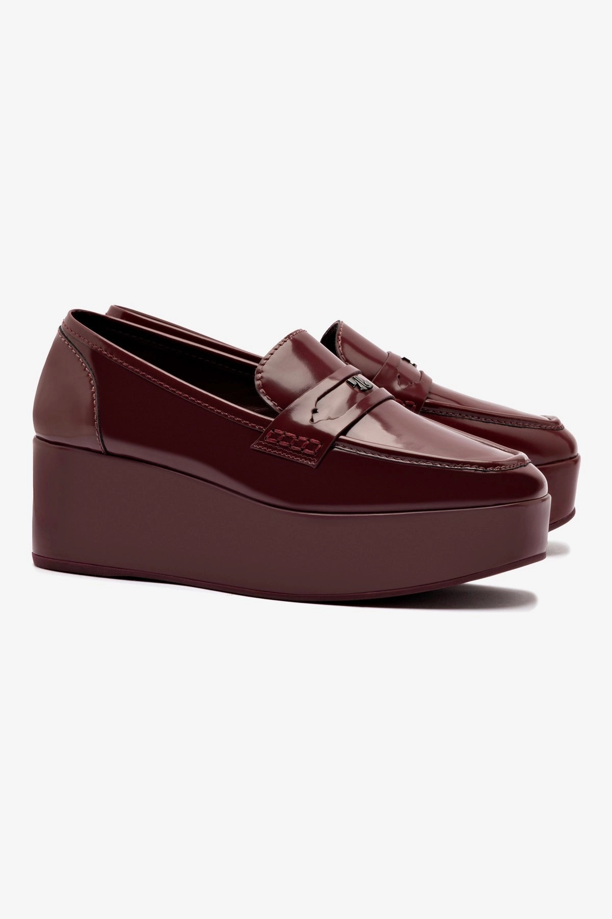 Suki Flatform Loafer In Burgundy Box Leather Everywhere Fit Ergonomic Cold Weather