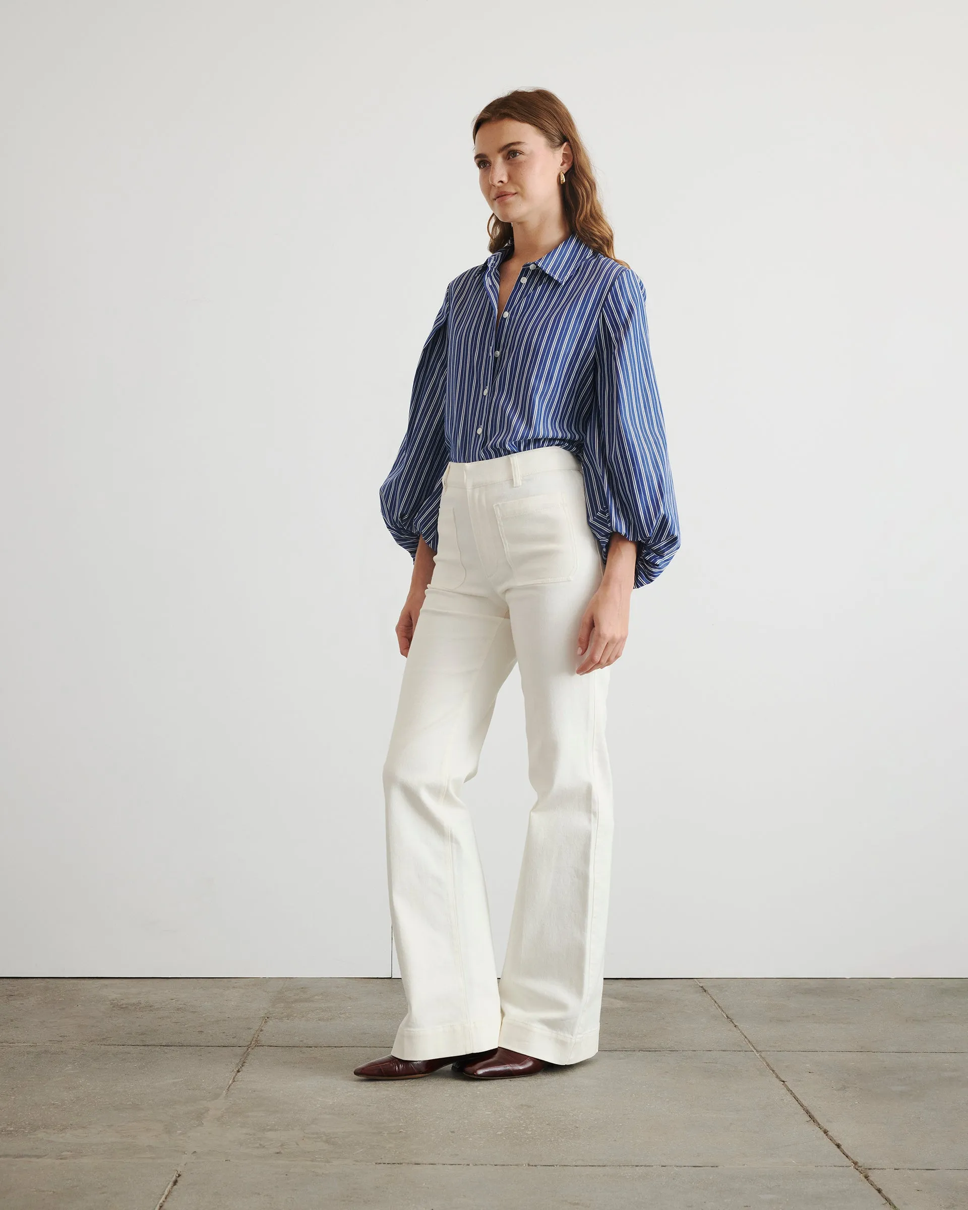Nicole Pant Festival Outfit Minimalist Style