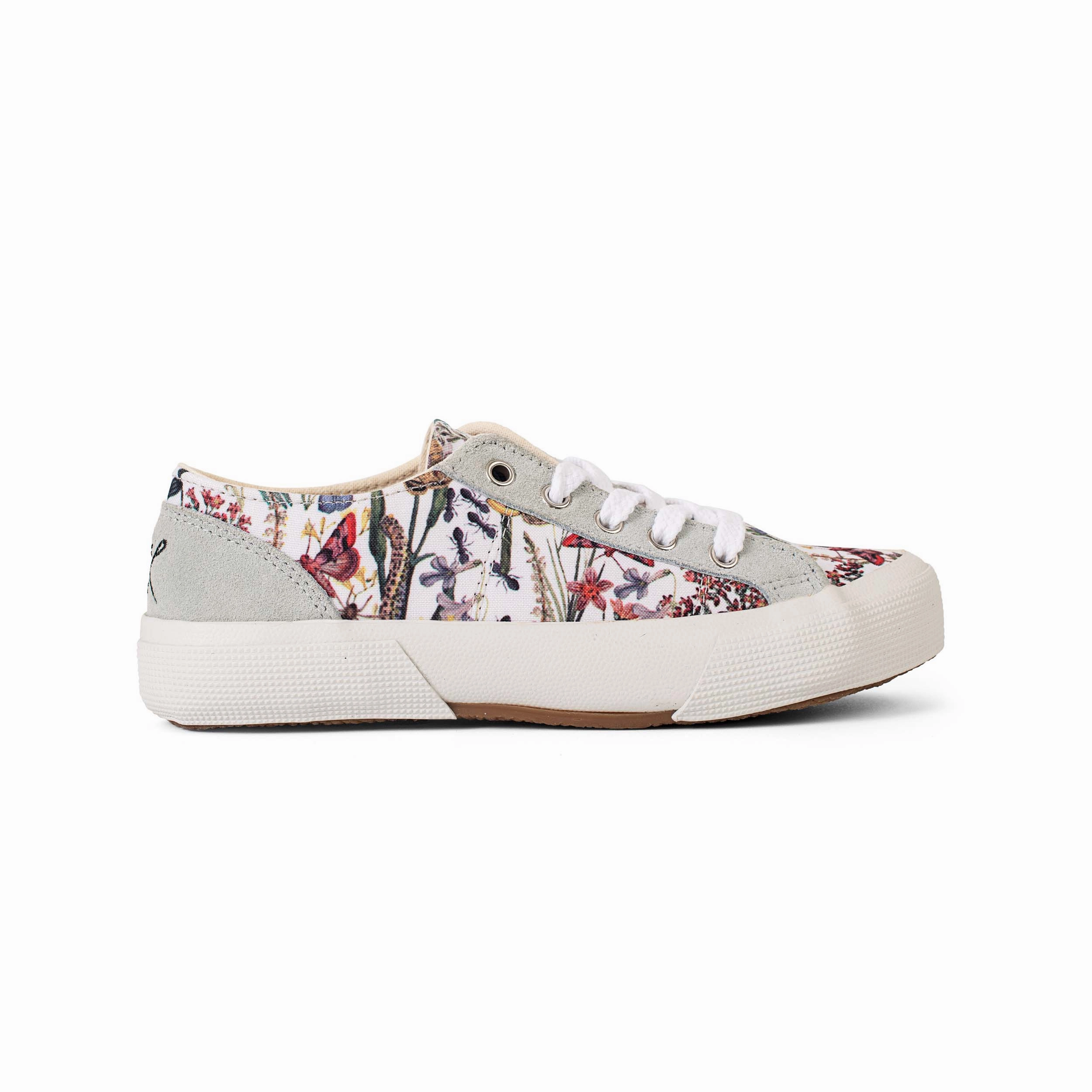 Shock Resistance Stylish Details Monterey Lace Up