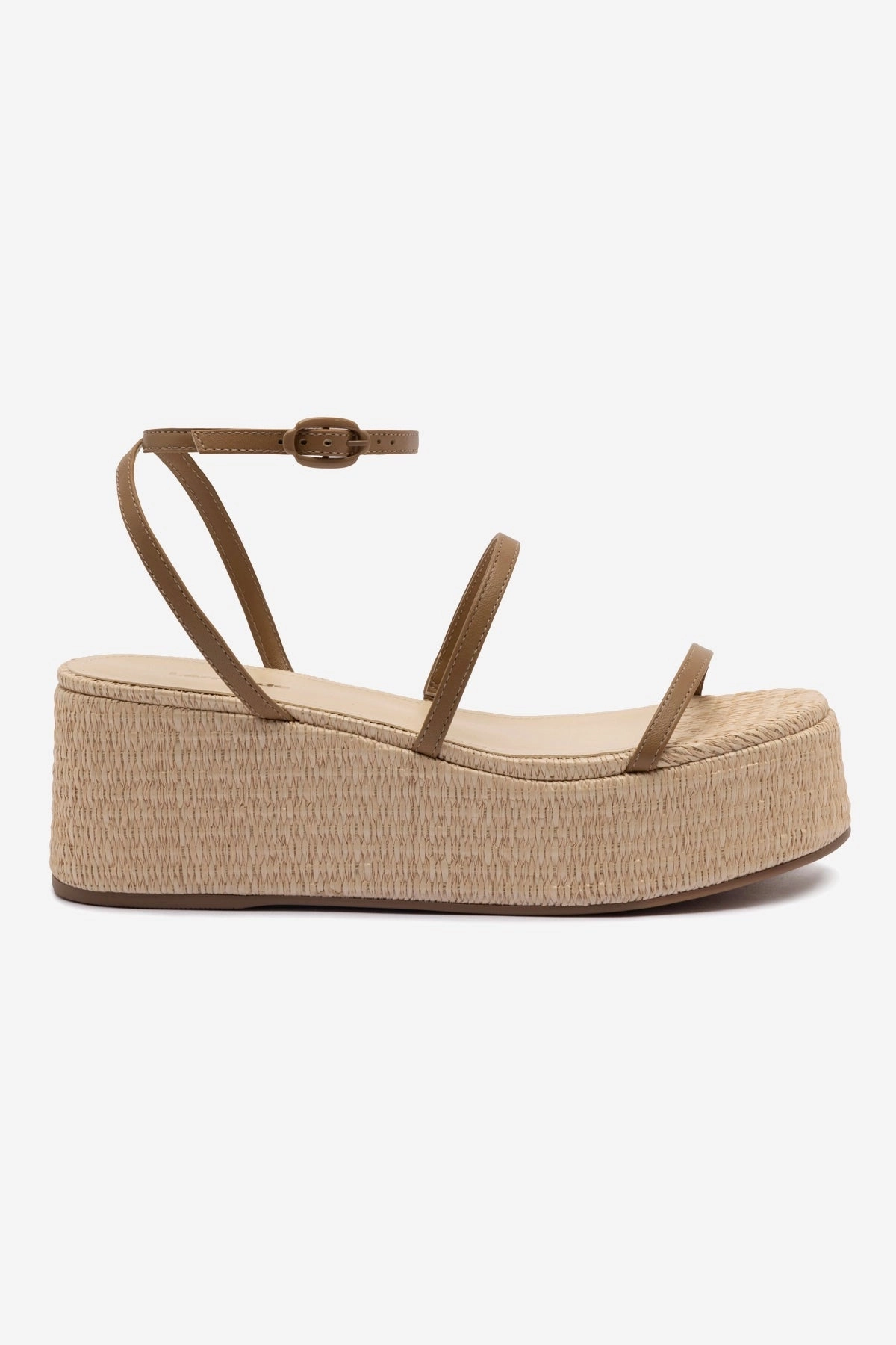 Garden Walk Gio Flatform Sandal In Natural Raffia and Hazelnut Trimming