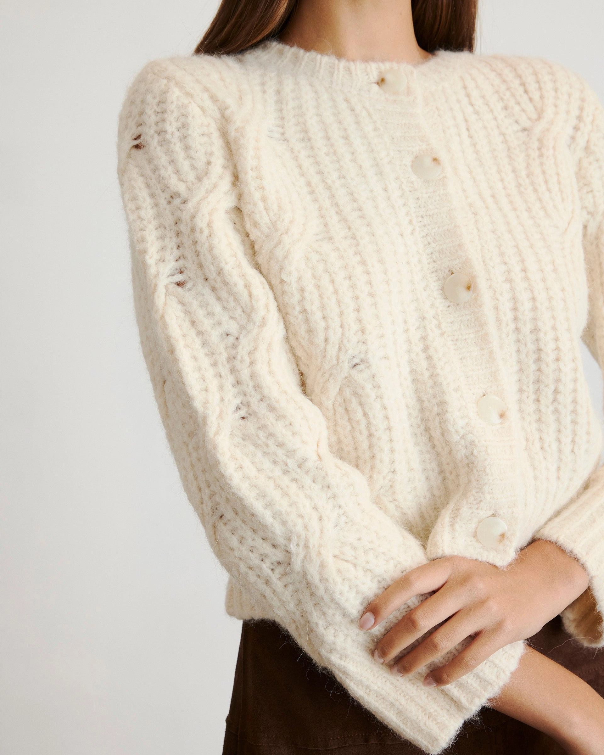 Hale Cardigan Chill Style Friction Resistant