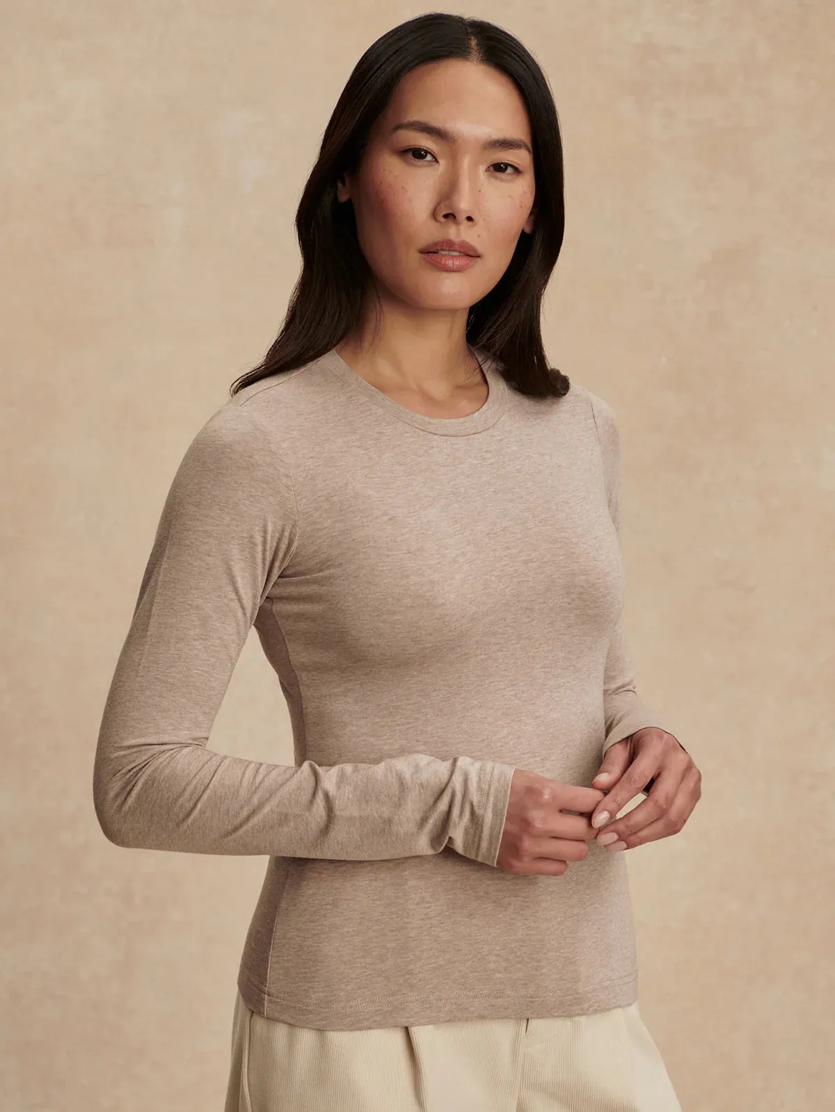 Varley Edna Long Sleeve Fitted Tee in Taupe Marl FrictionFreeNeckline