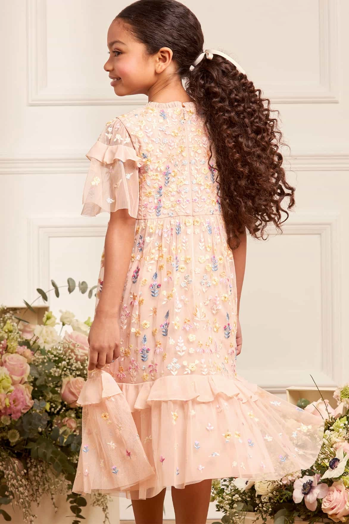 Flexible Ribbed Cuffs Flowerbed Embroidery Kids Dress
